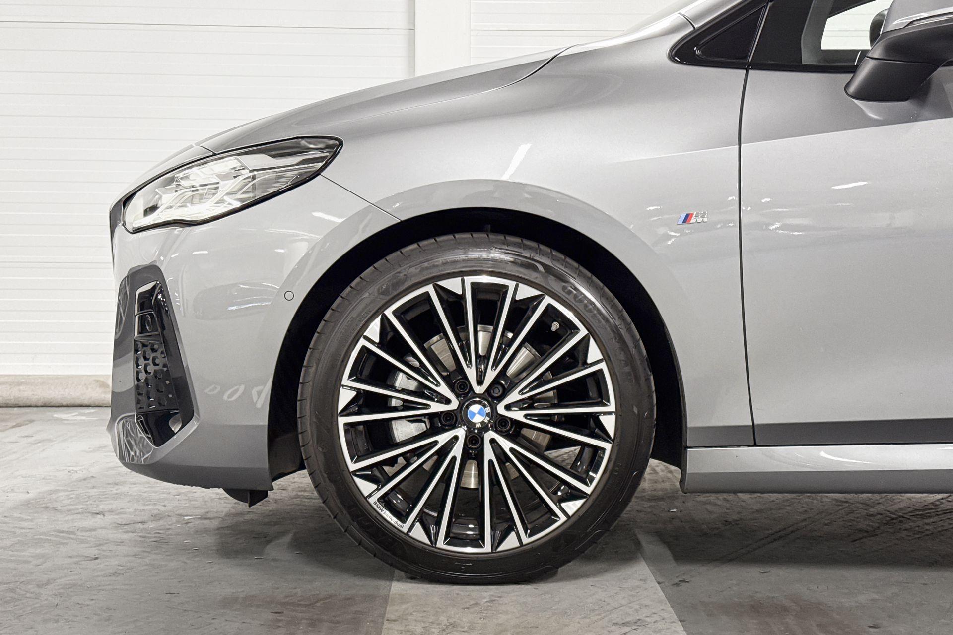 Foto van BMW 220i Active Tourer