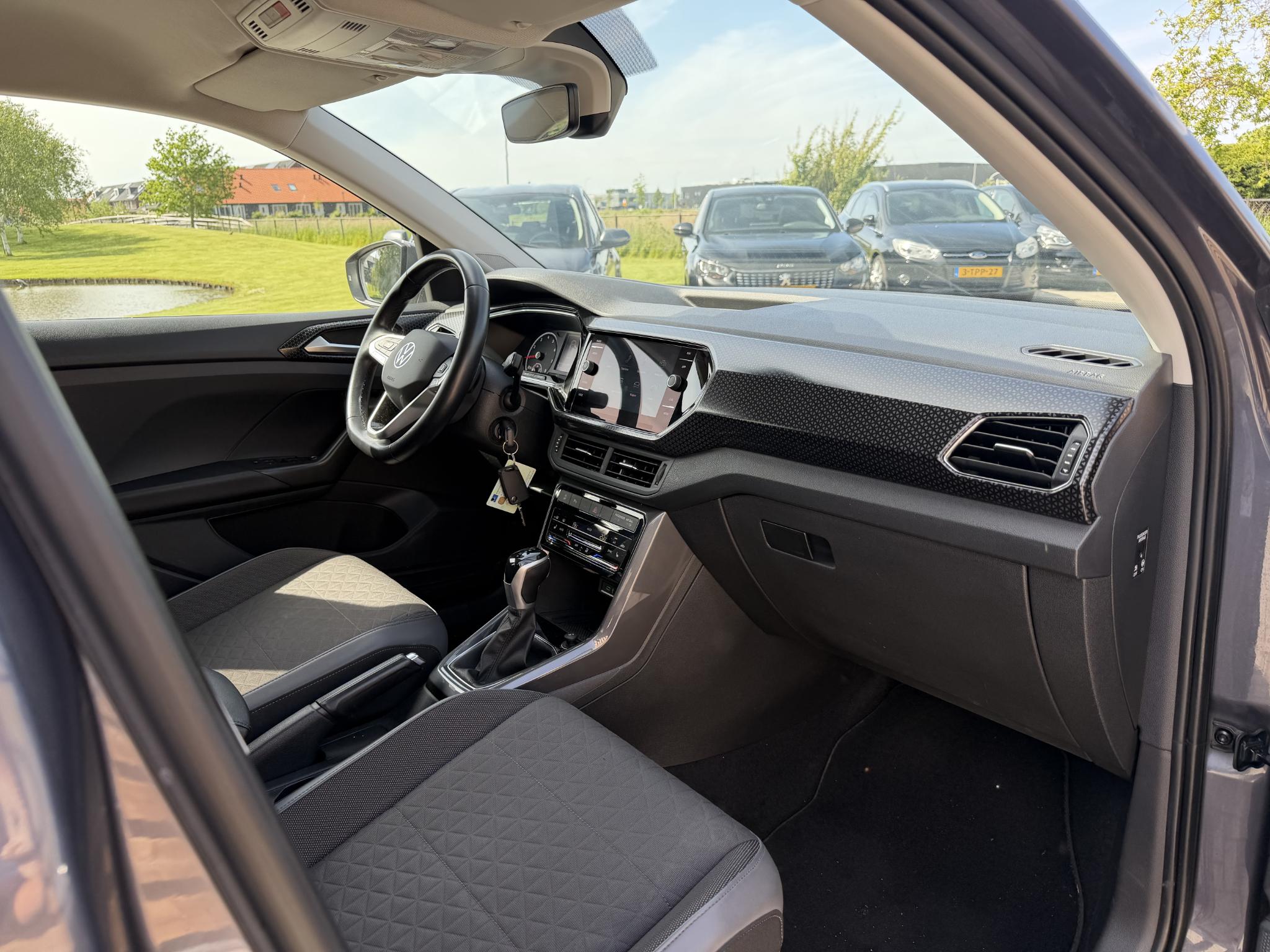 Foto van Volkswagen T-cross