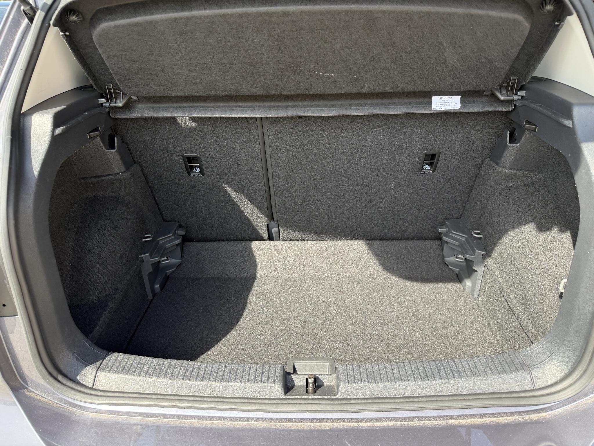 Foto van Volkswagen T-cross