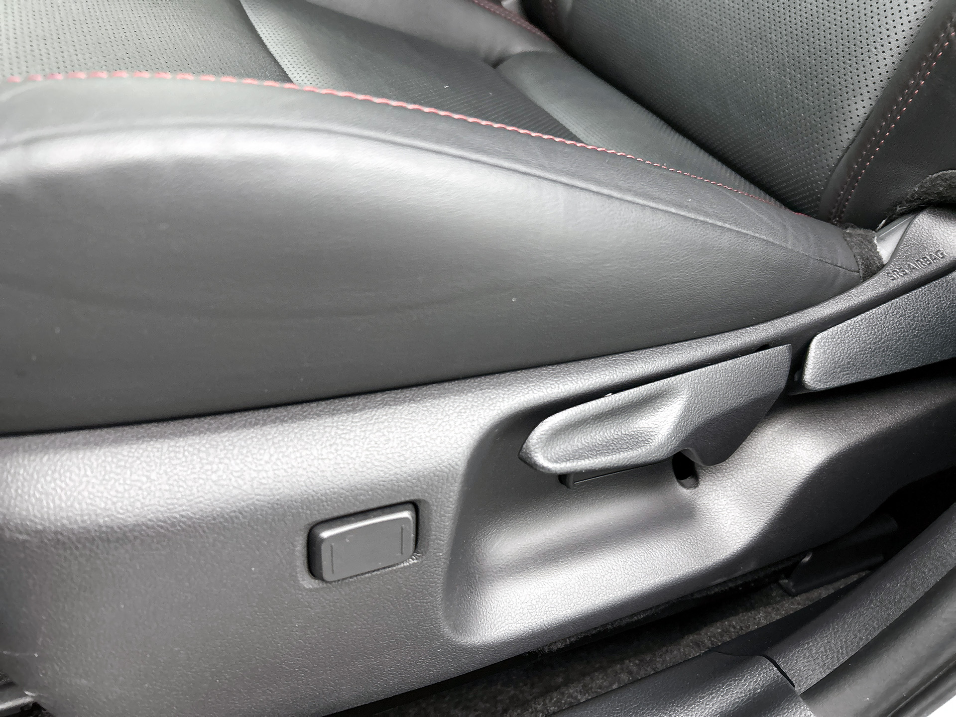 Foto van Lexus Lexus LBX