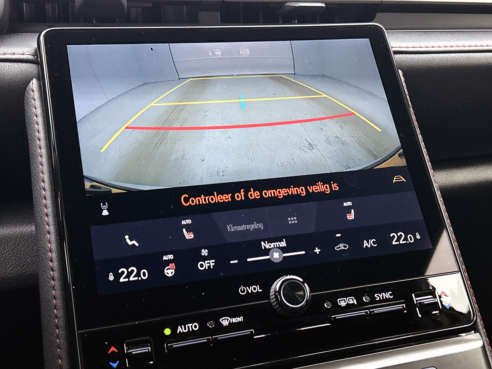 Foto van Lexus Lexus LBX