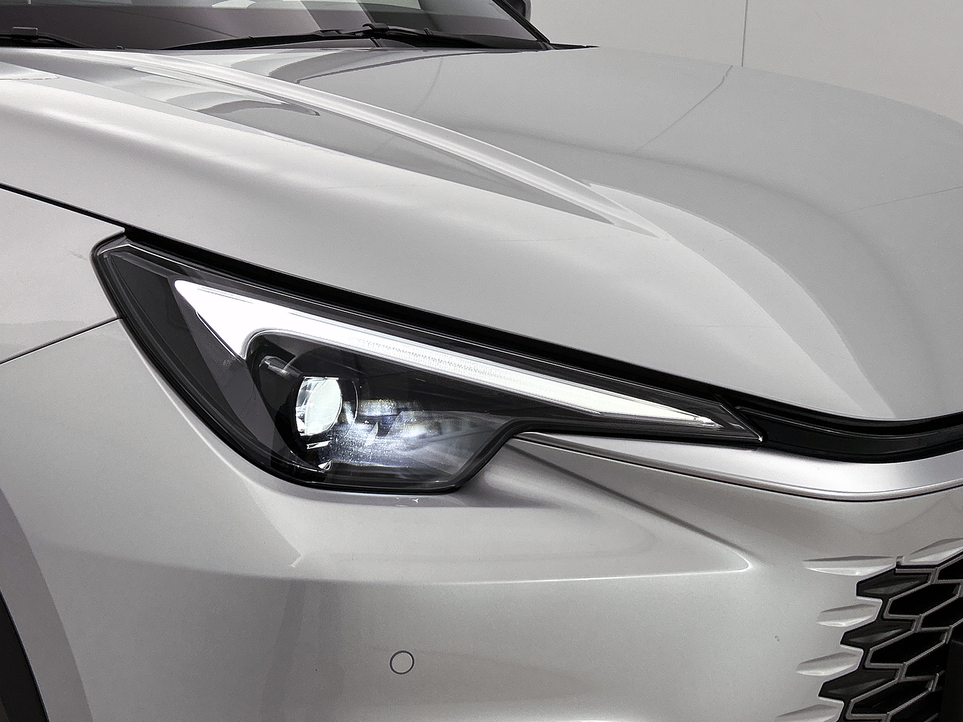 Foto van Lexus Lexus LBX