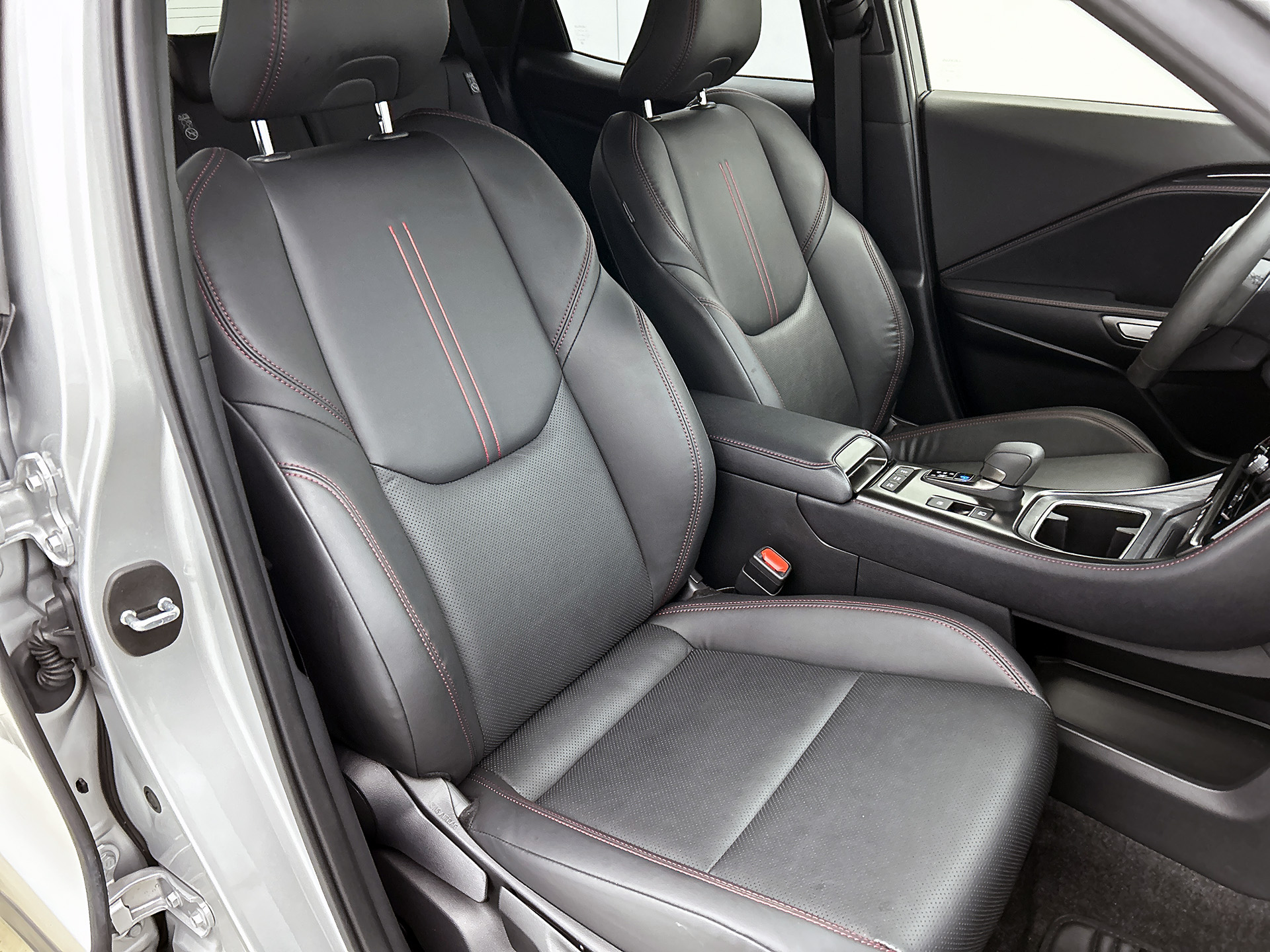 Foto van Lexus Lexus LBX