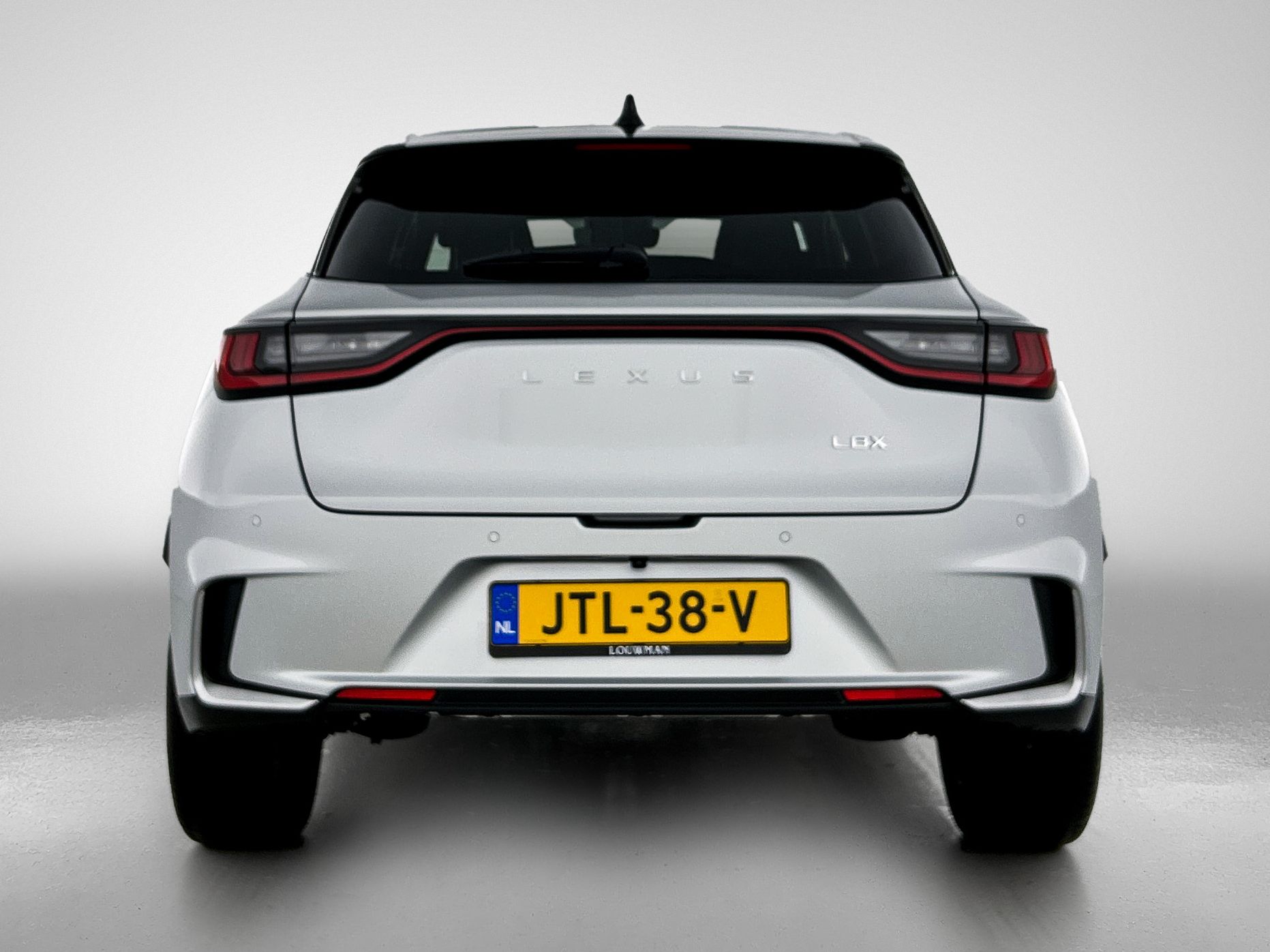 Foto van Lexus Lexus LBX