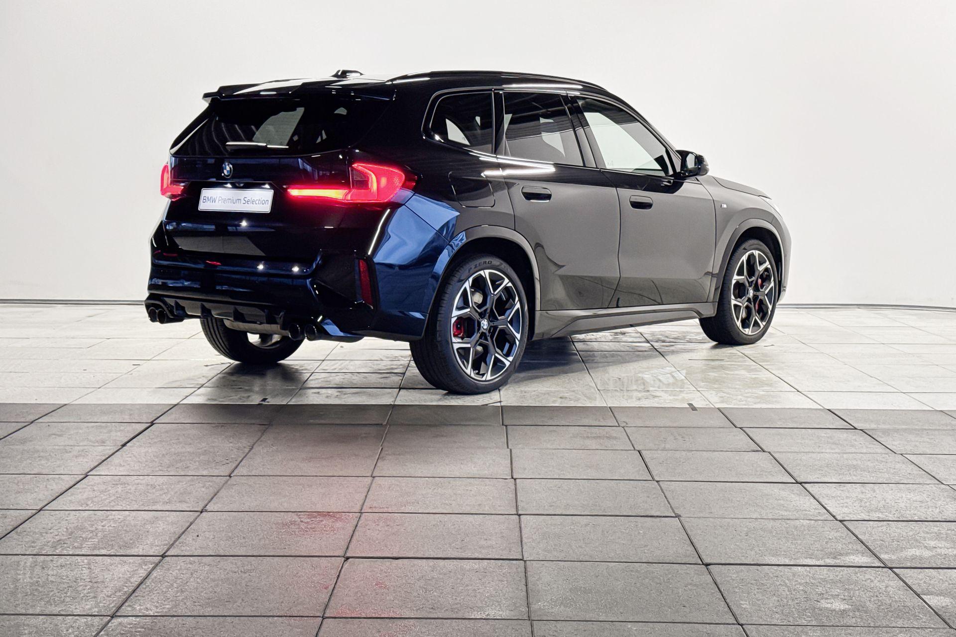 Foto van BMW X1 M35i xDrive