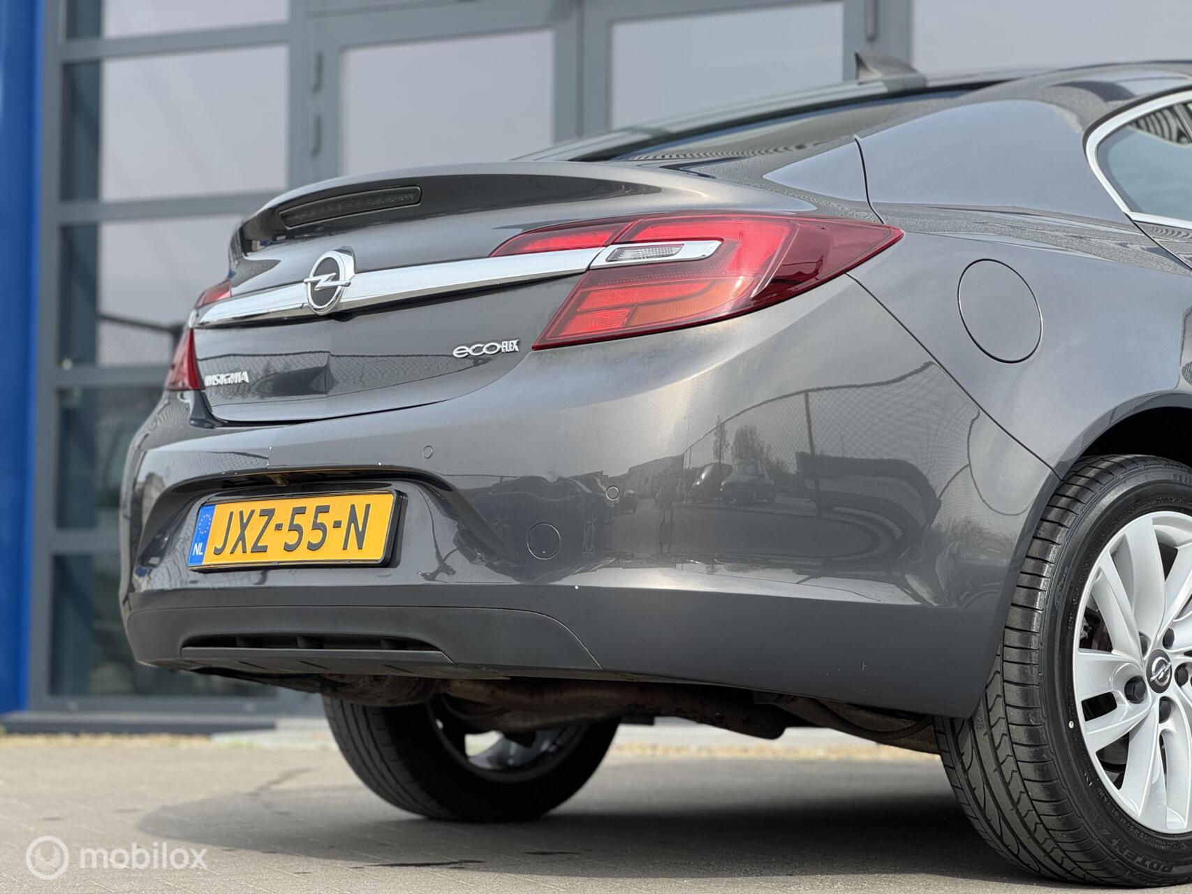 Foto van Opel Insignia Limousine HB