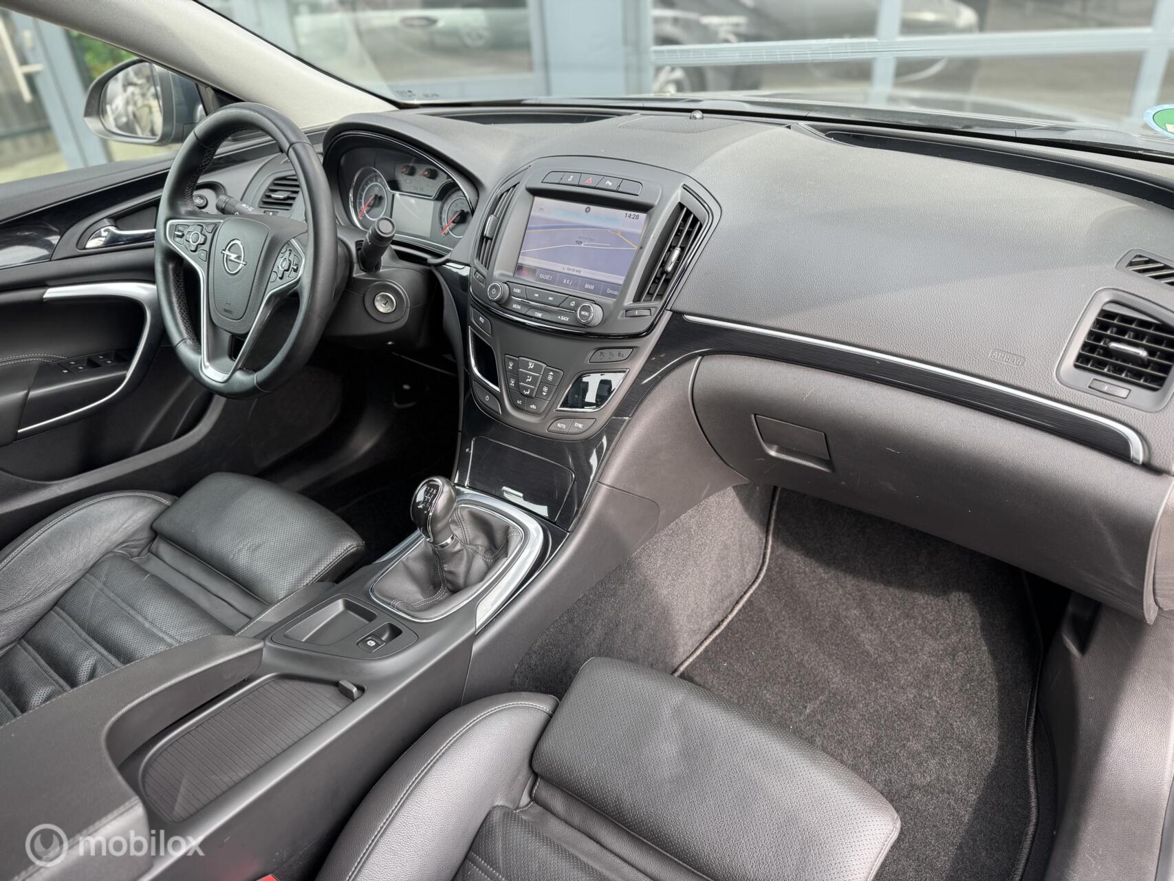 Foto van Opel Insignia Limousine HB