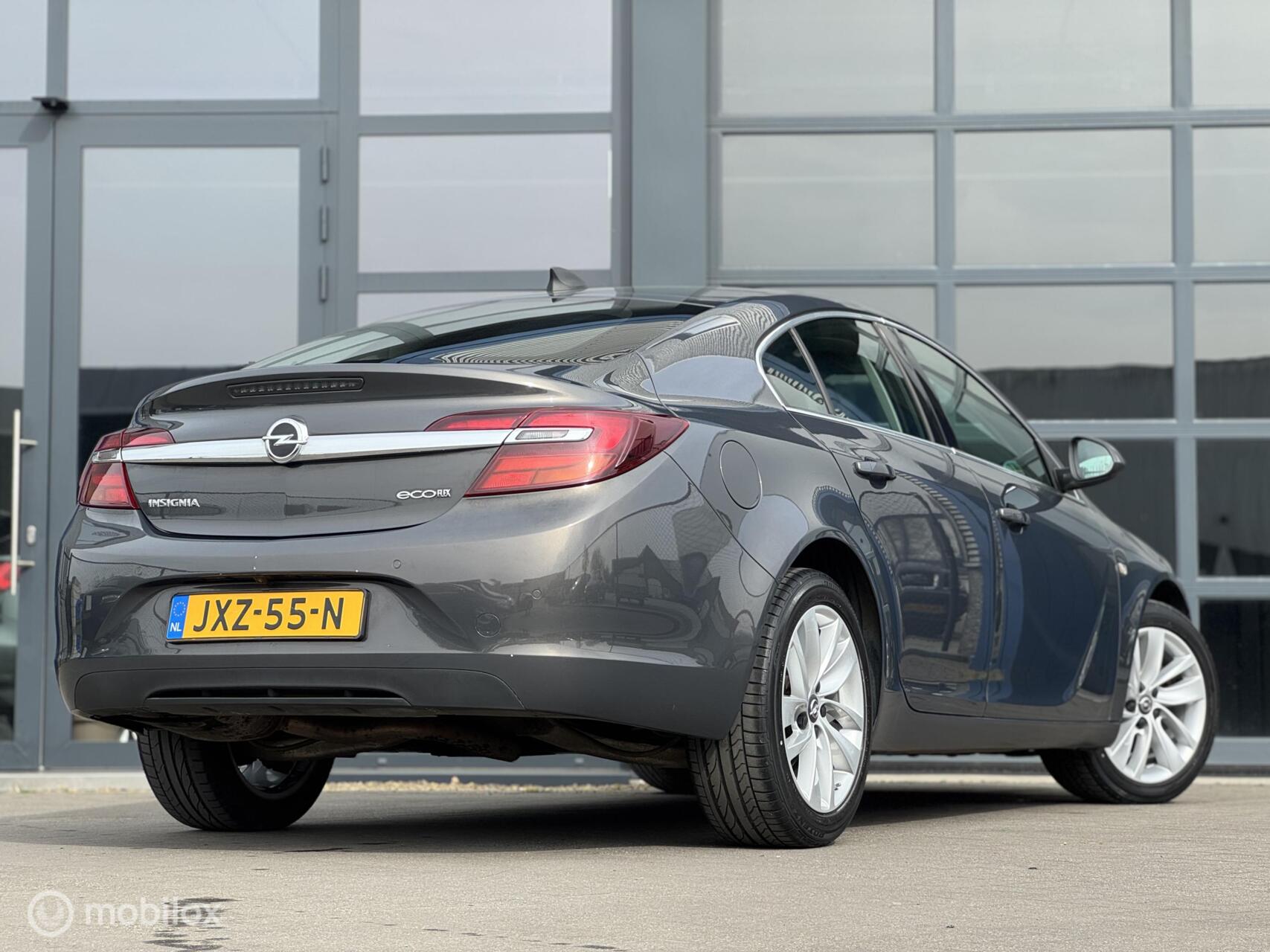 Foto van Opel Insignia Limousine HB