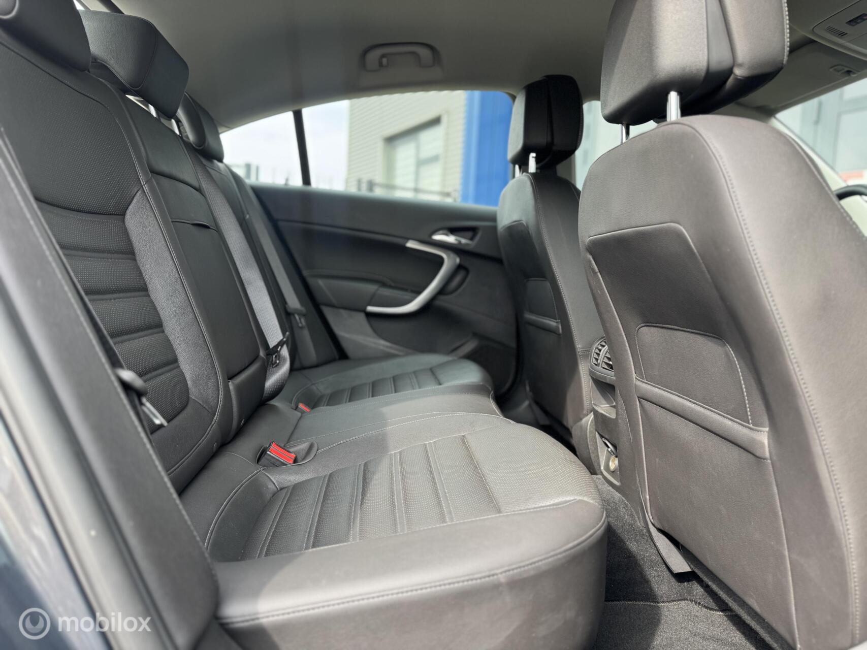 Foto van Opel Insignia Limousine HB