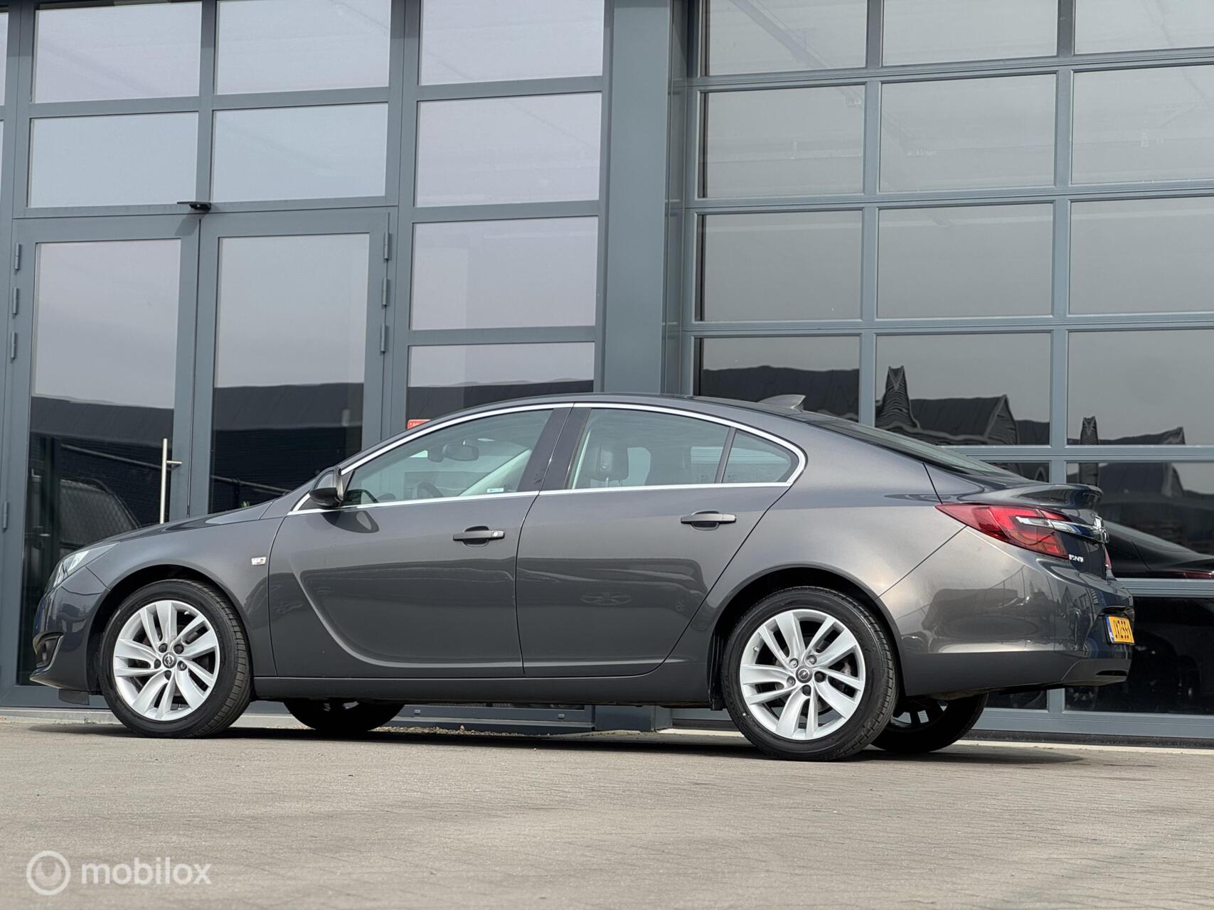 Foto van Opel Insignia Limousine HB