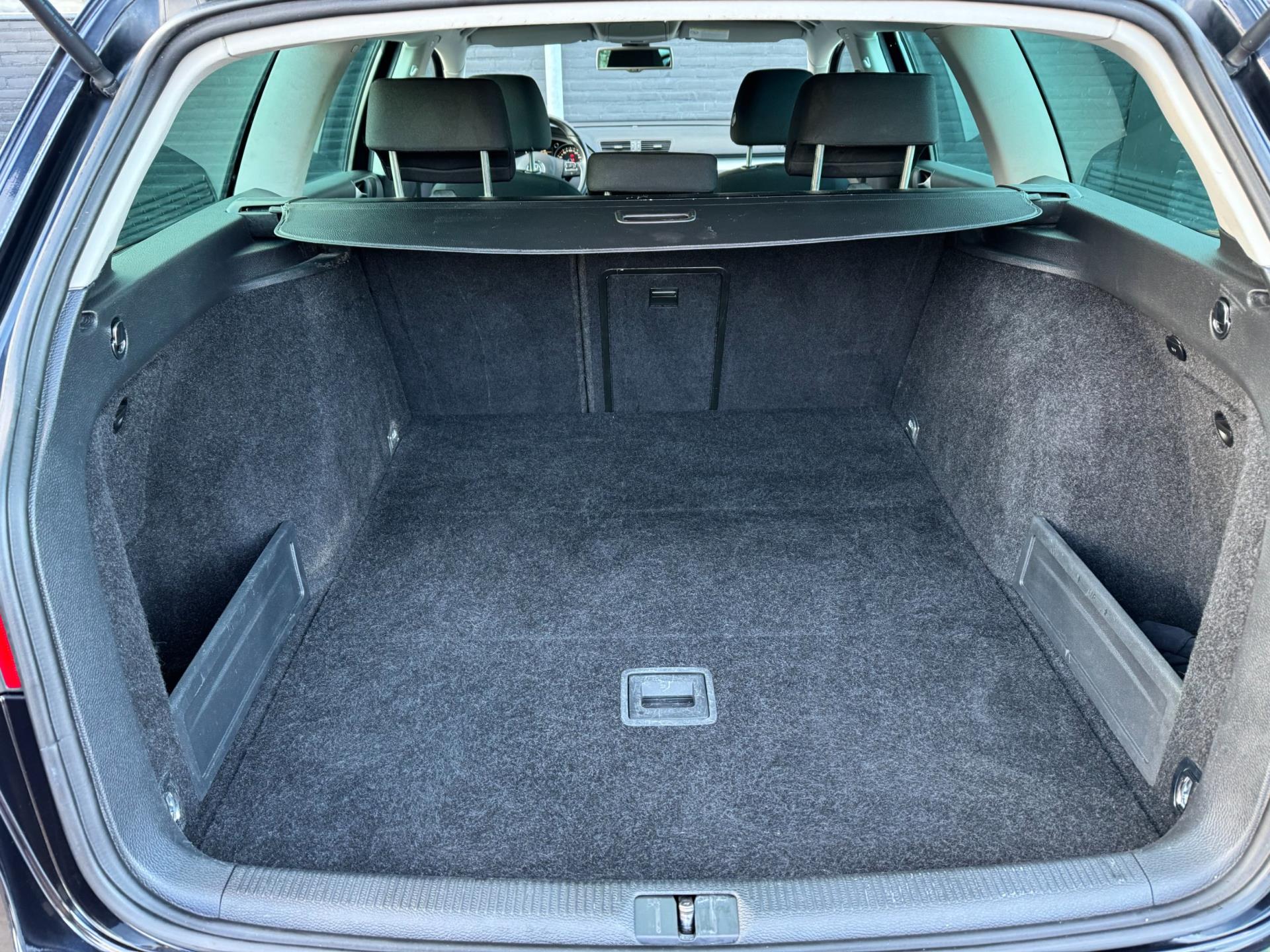 Foto van Volkswagen Passat Variant