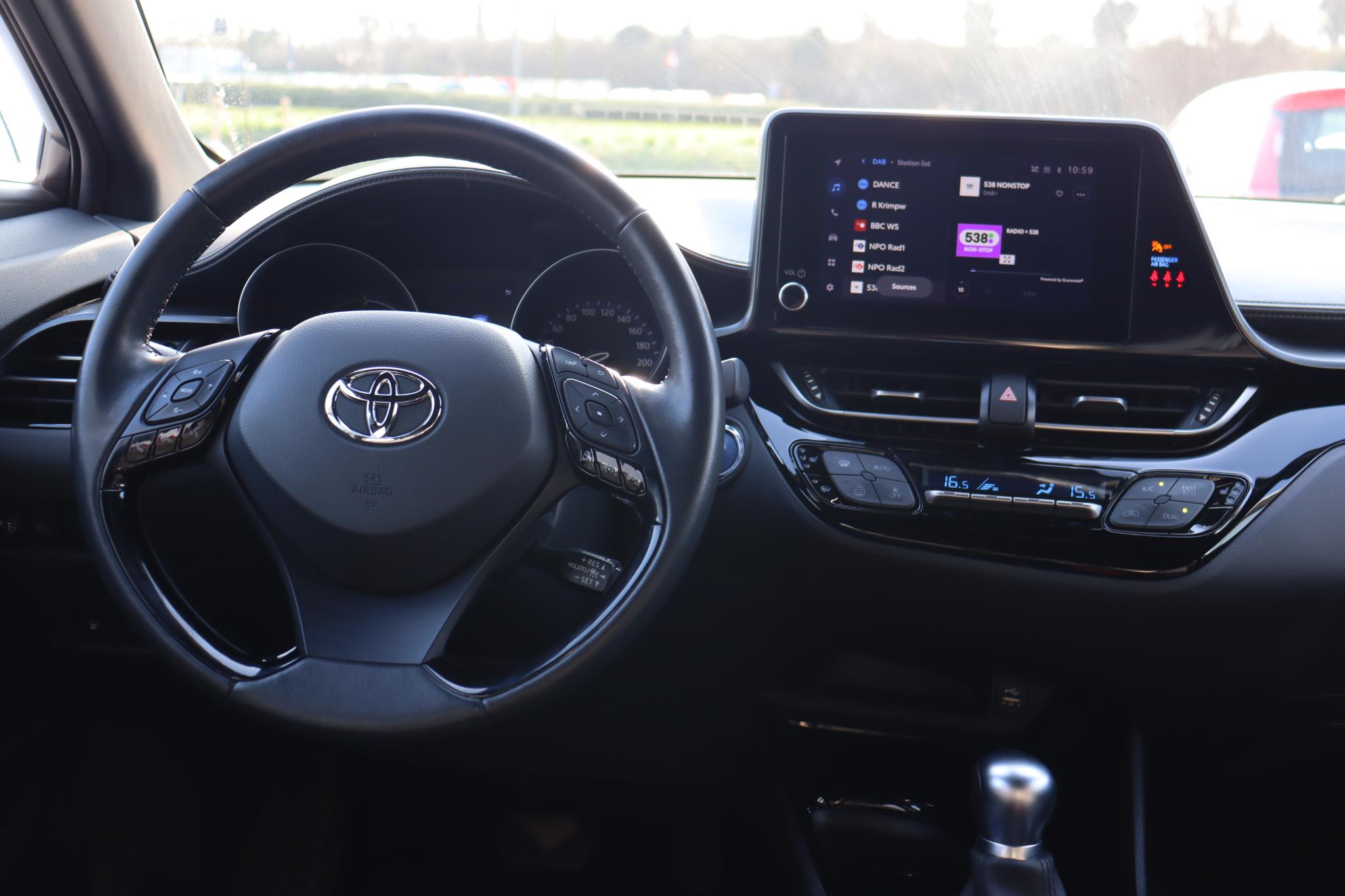 Foto van Toyota Toyota C-hr