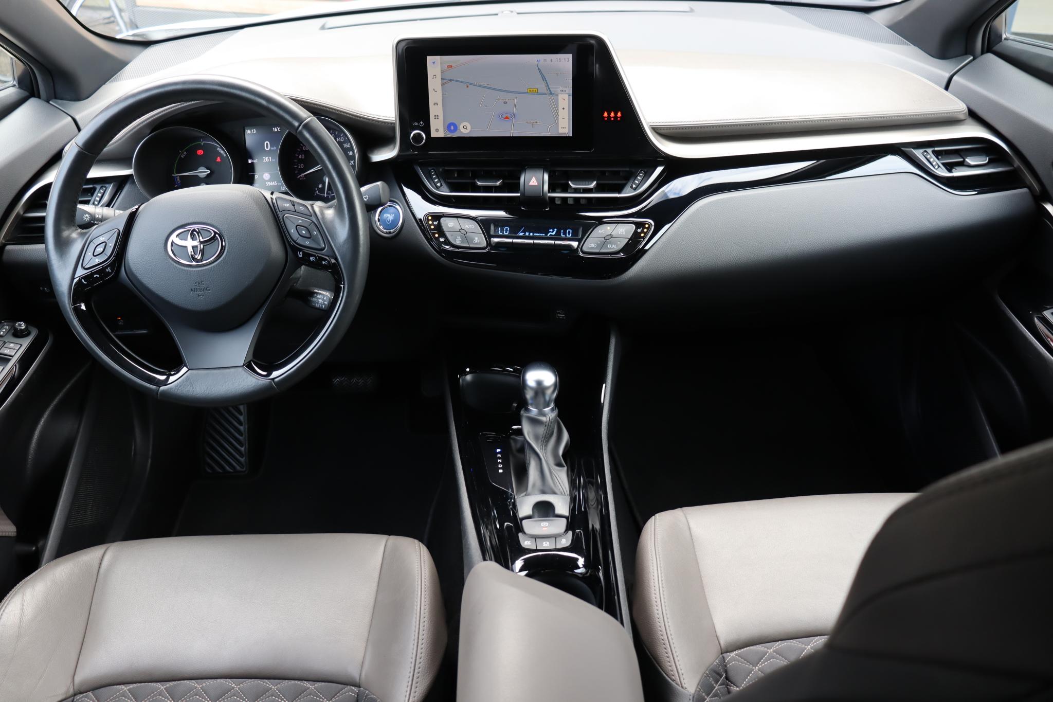 Foto van Toyota C-hr