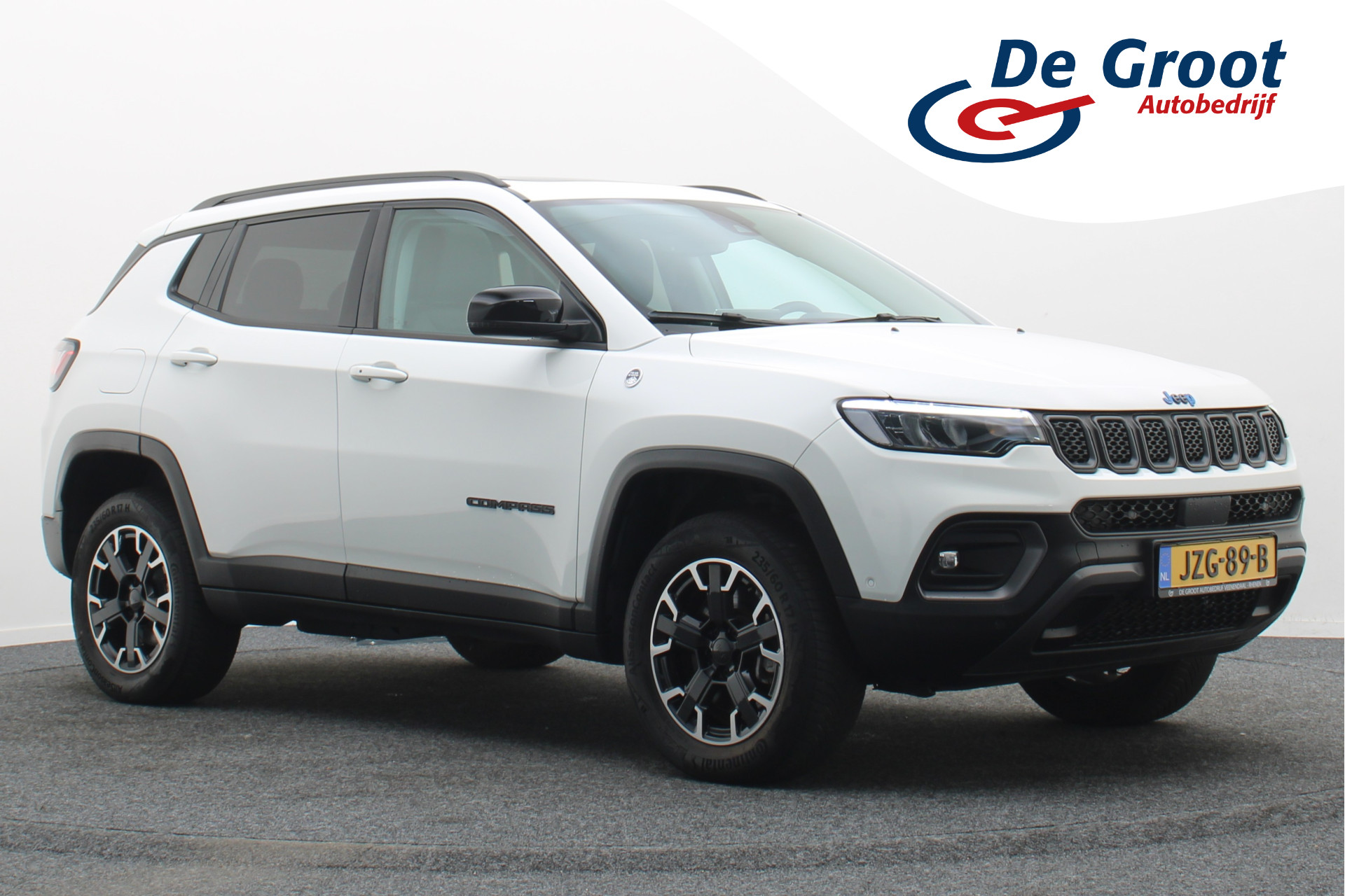 Foto van JEEP COMPASS
