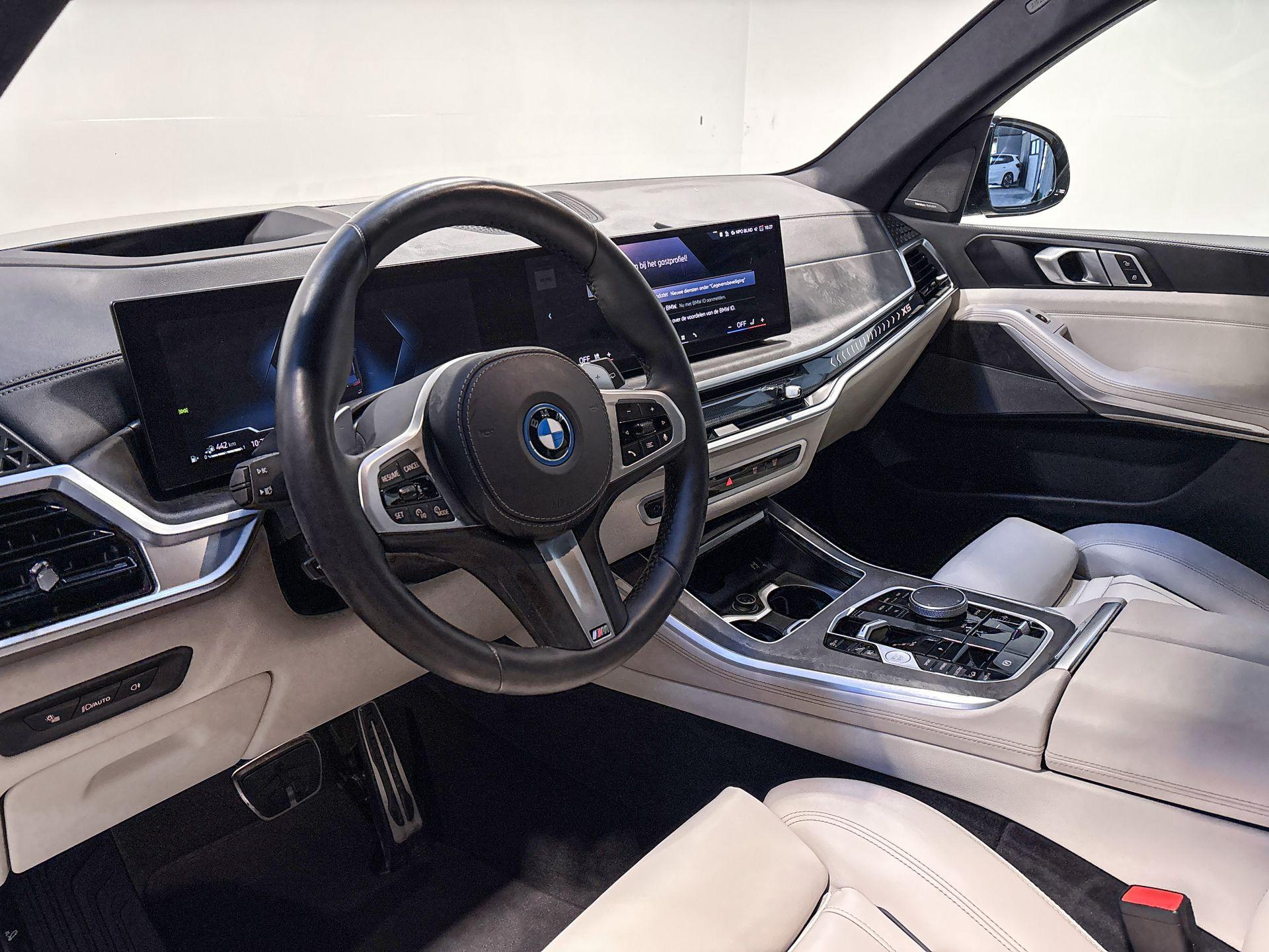 Foto van BMW X5 Xdrive50e
