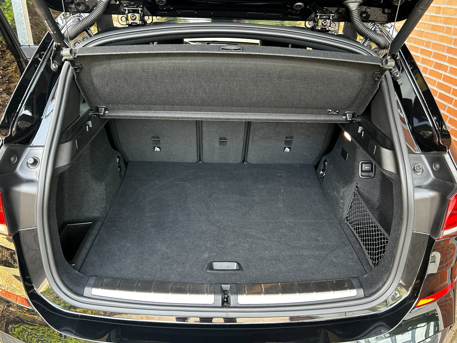 Foto van BMW X1 Xdrive25e