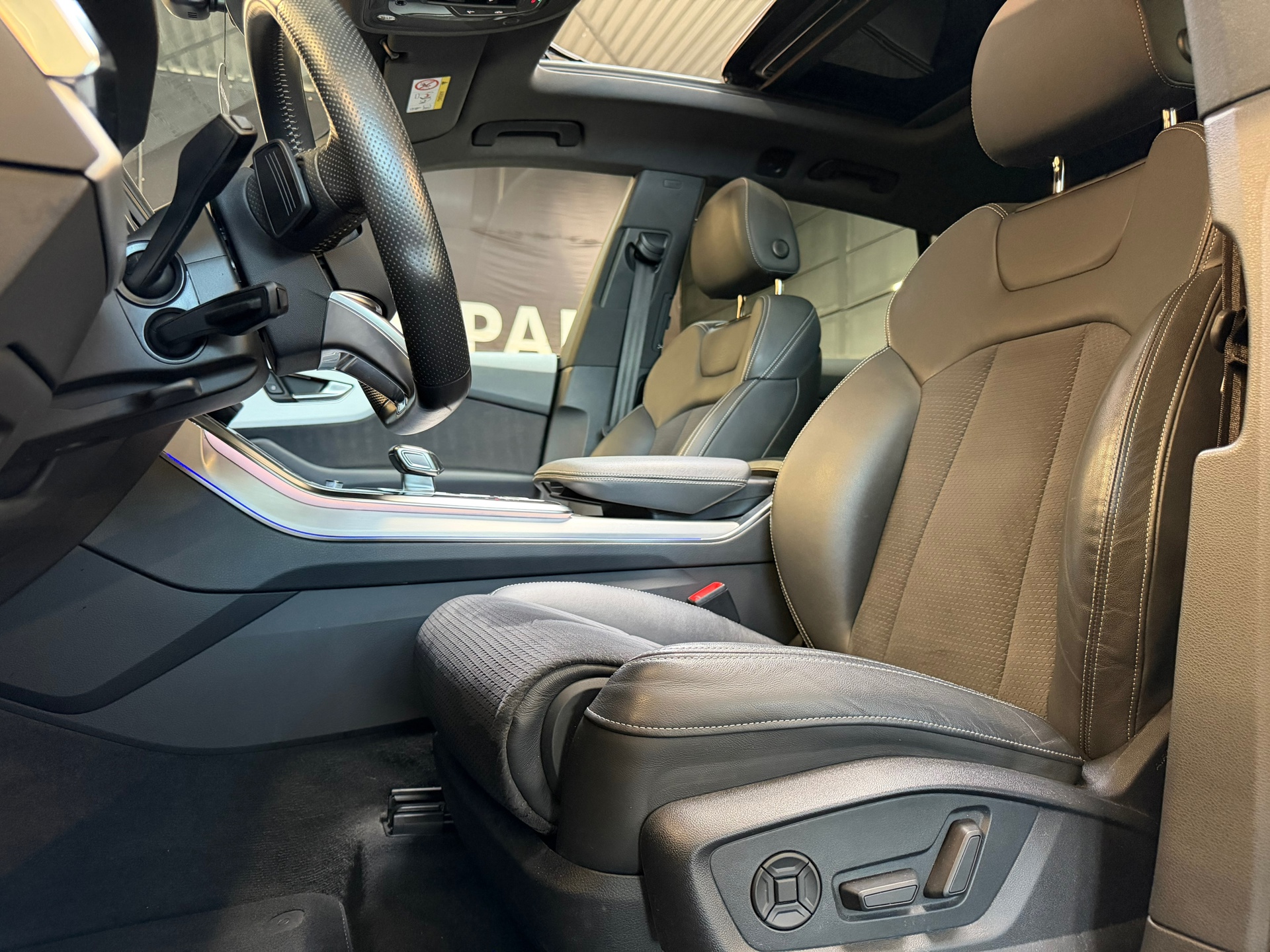 Foto van Audi Q8 55 TFSI E