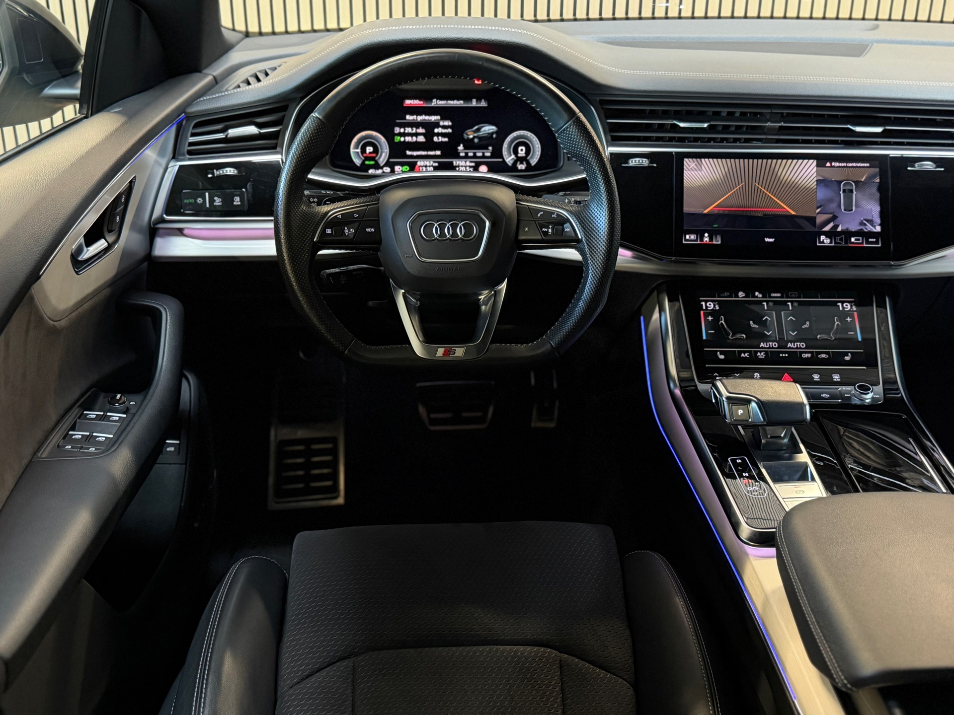 Foto van Audi Q8 55 TFSI E