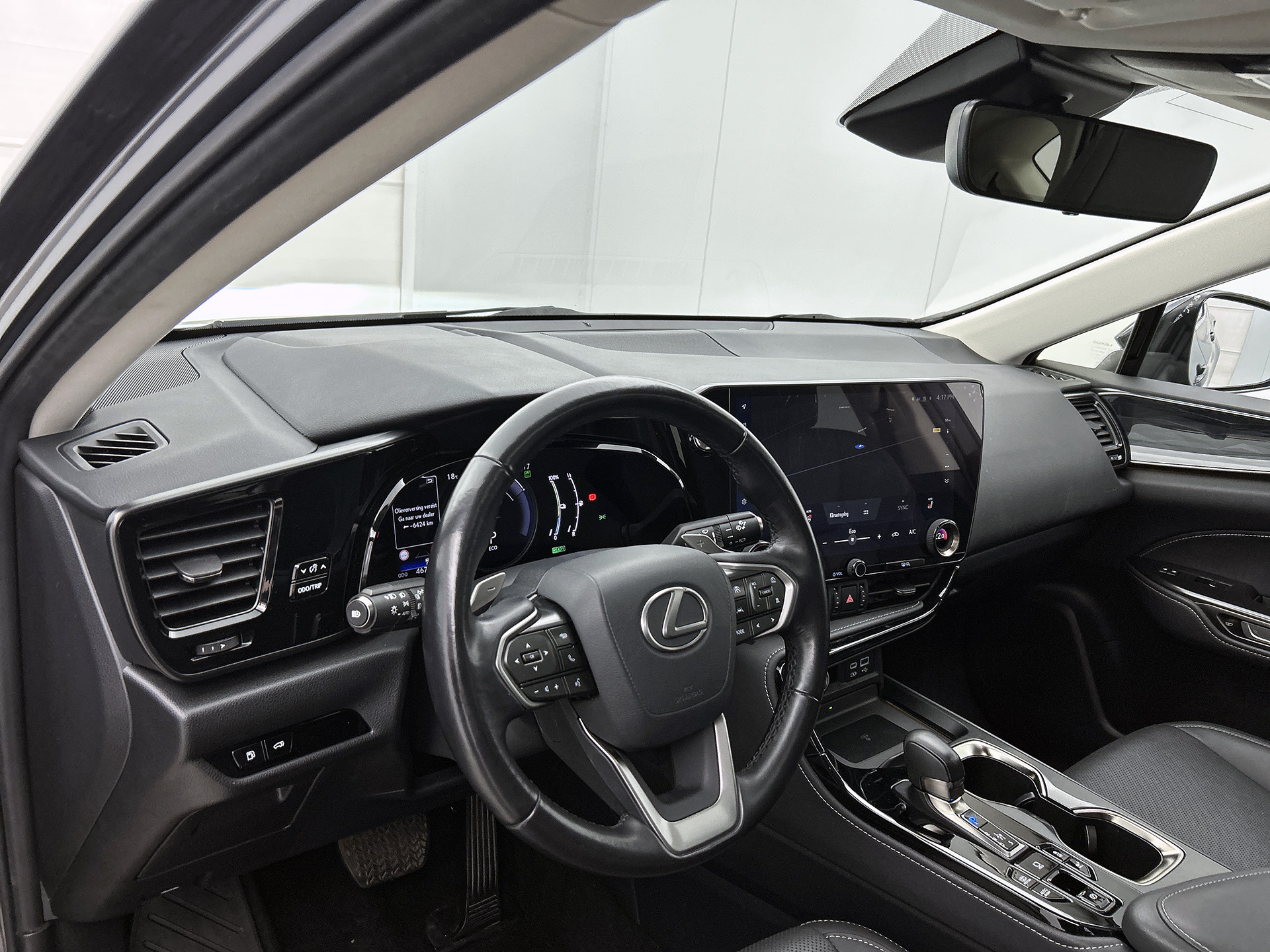 Foto van Lexus Lexus Nx450h+
