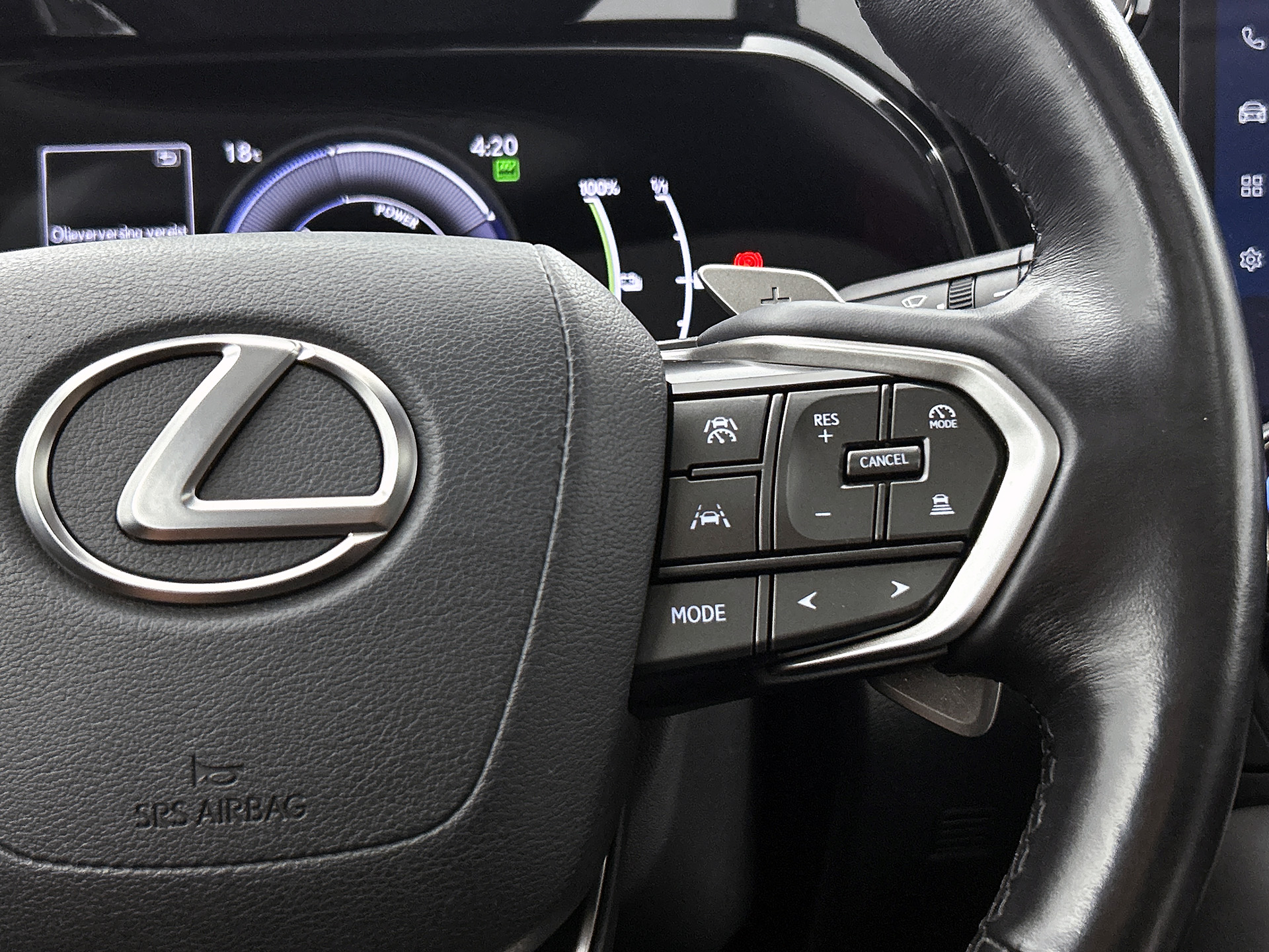 Foto van Lexus Lexus Nx450h+