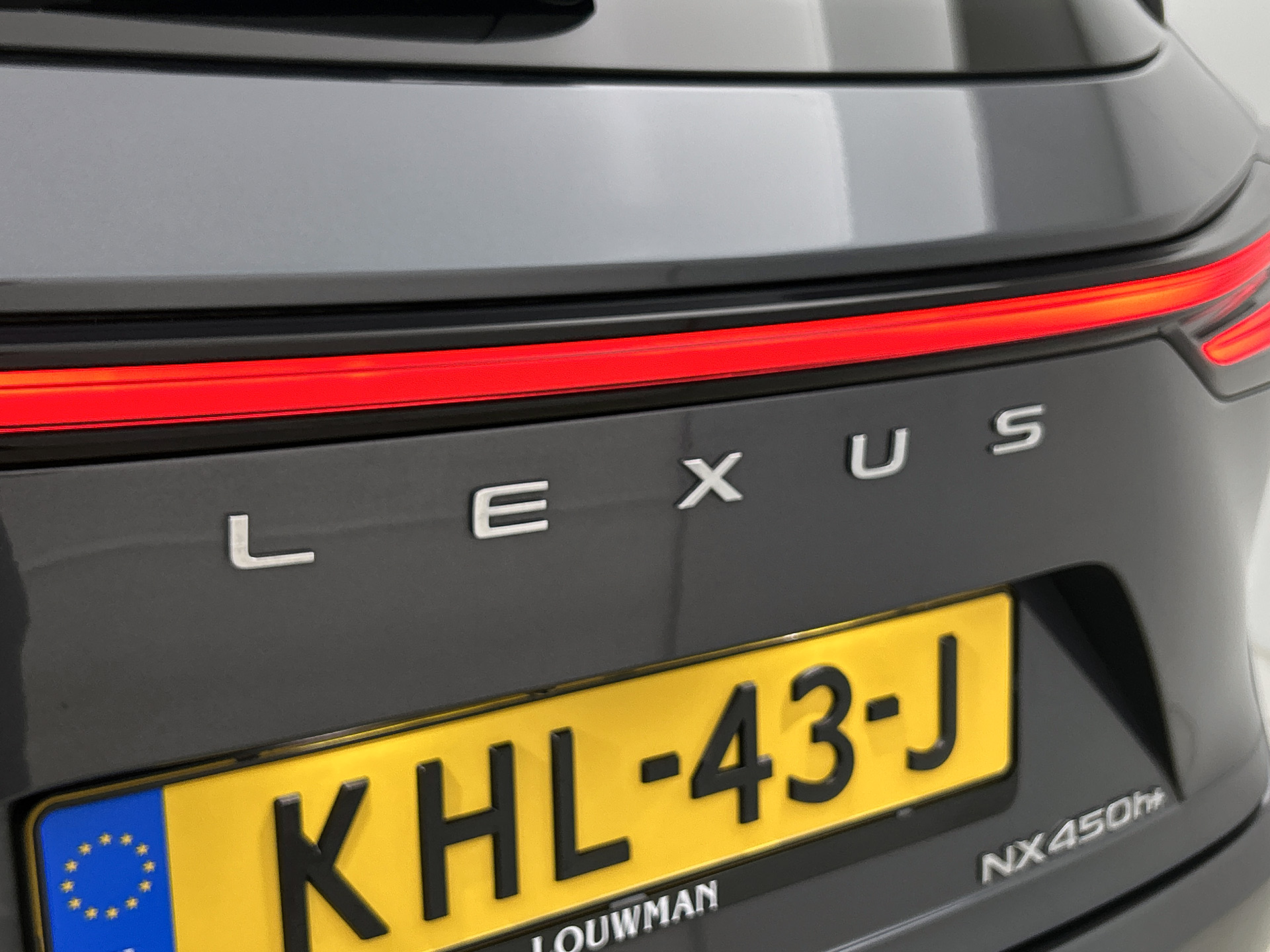 Foto van Lexus Lexus Nx450h+