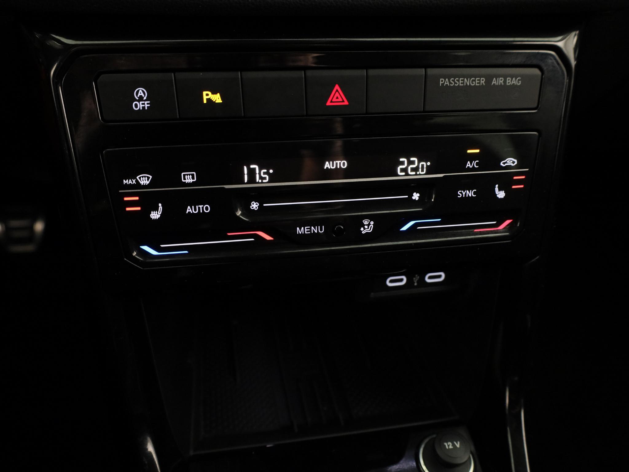 Foto van Volkswagen T-cross