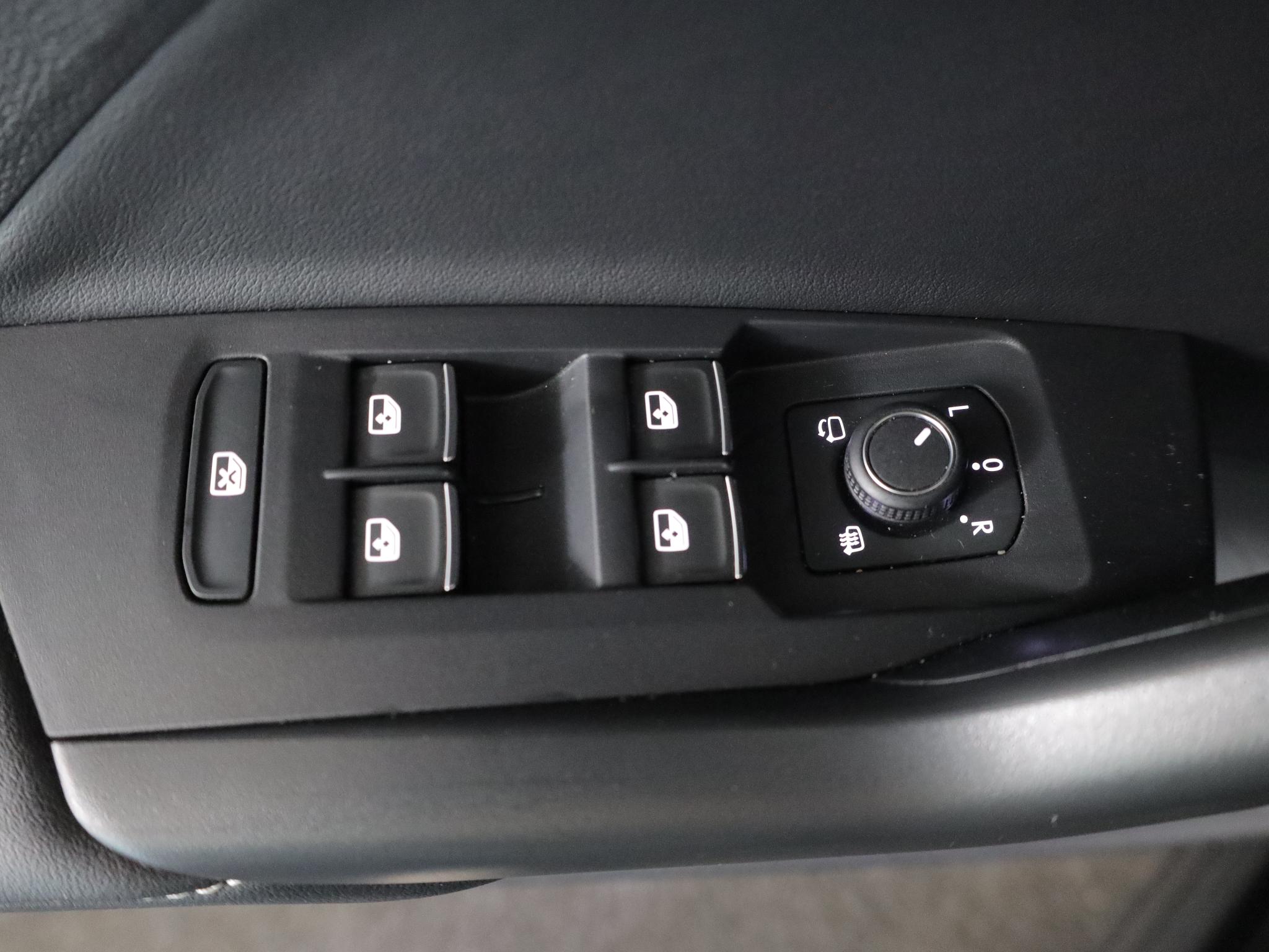 Foto van Volkswagen T-cross