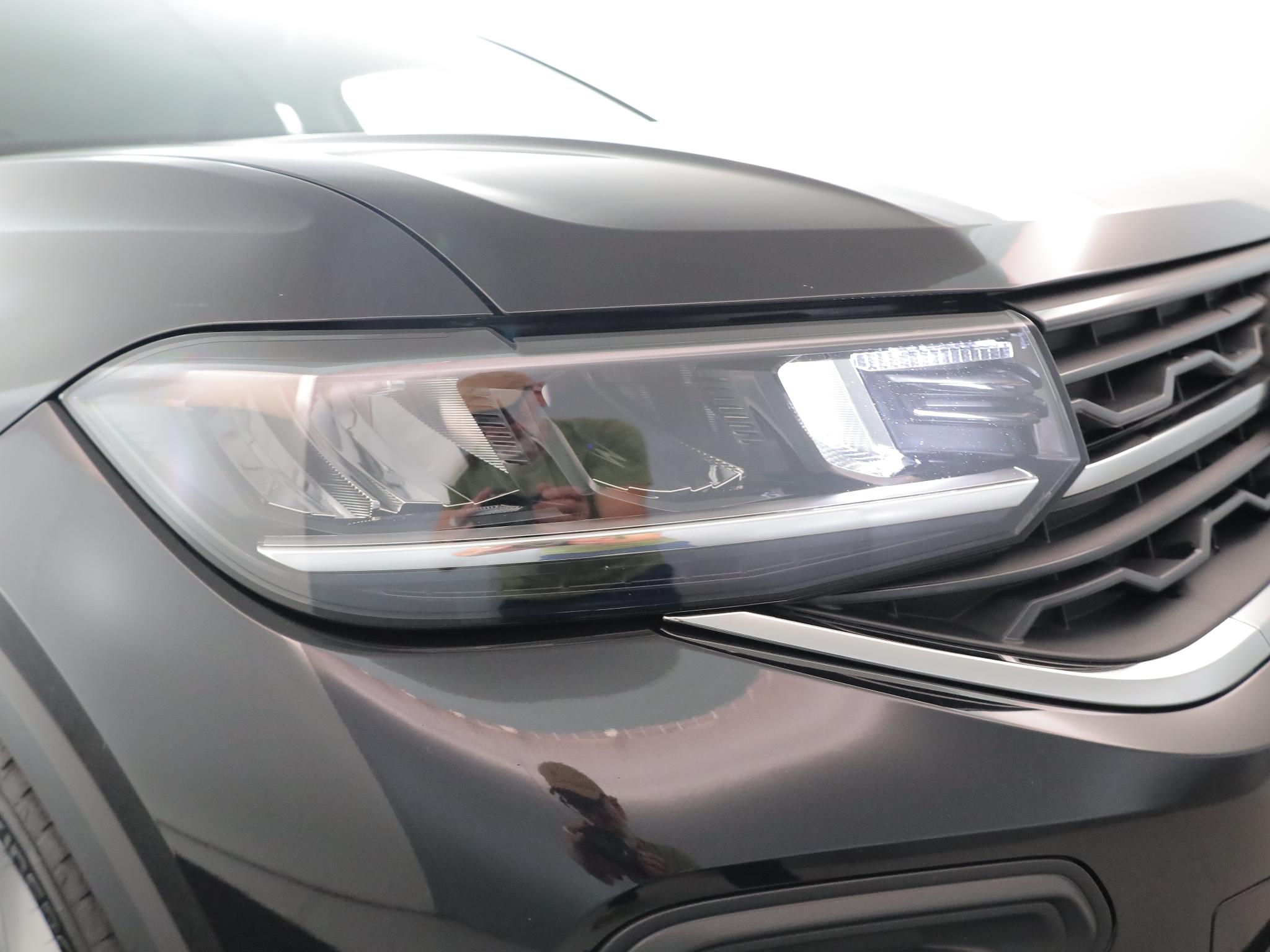 Foto van Volkswagen T-cross