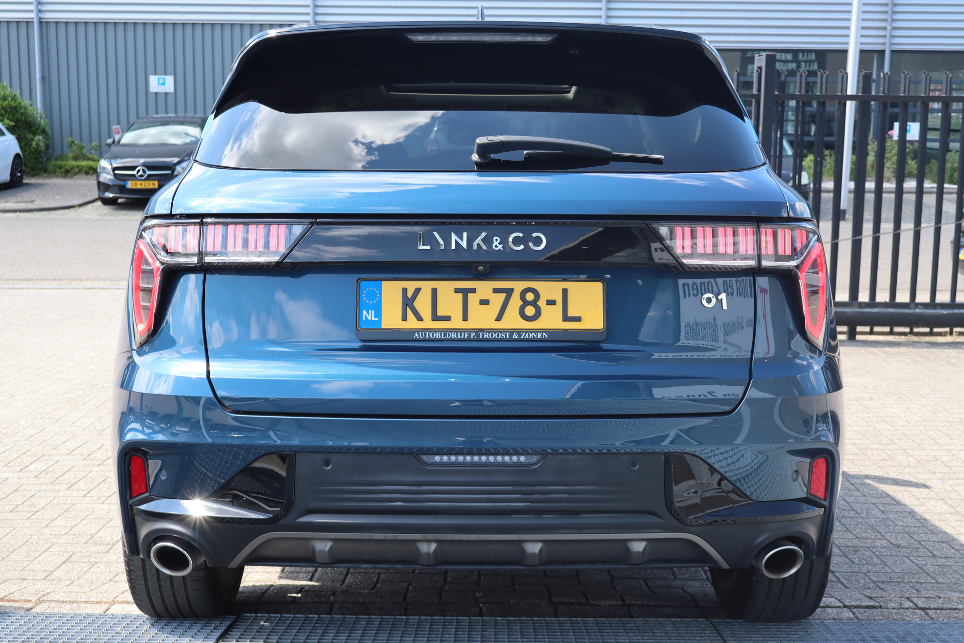 Foto van Lynk&co LYNK & Co 01