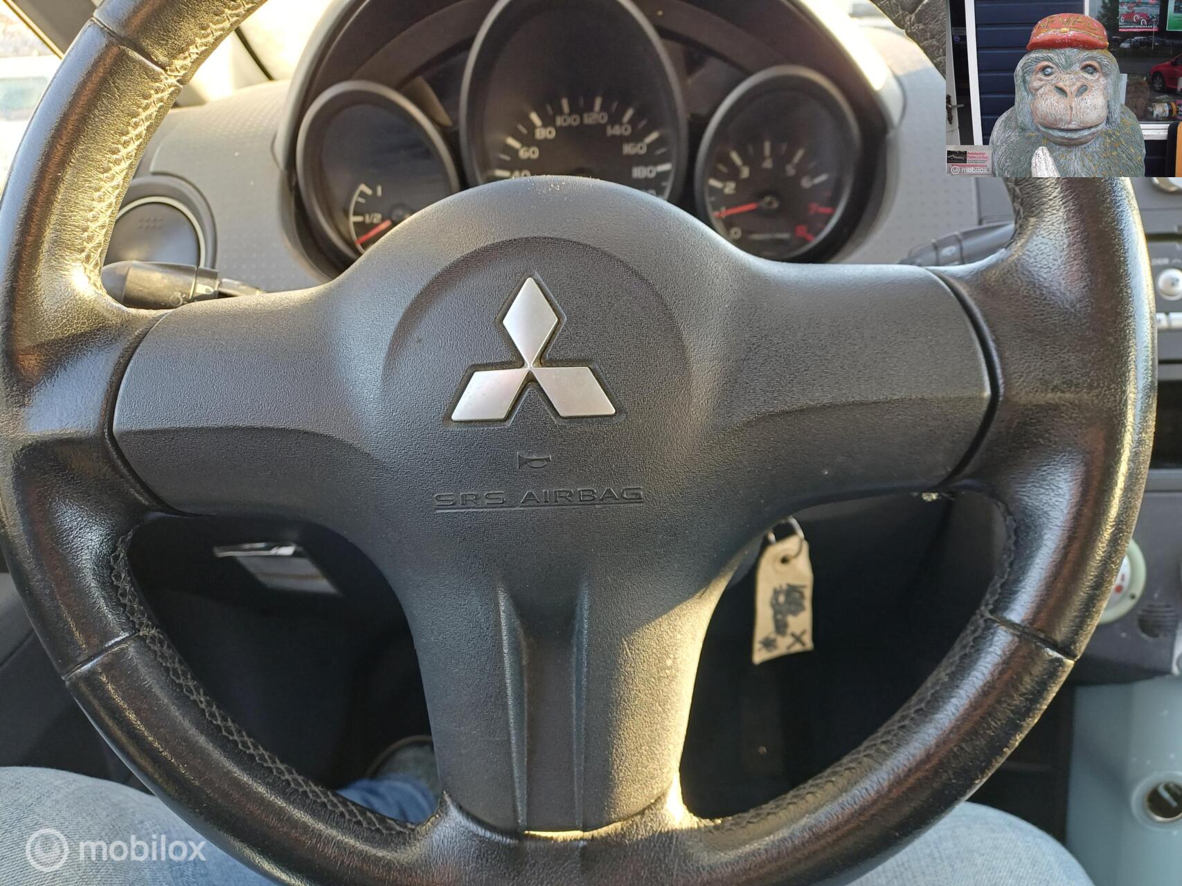 Foto van Mitsubishi Colt