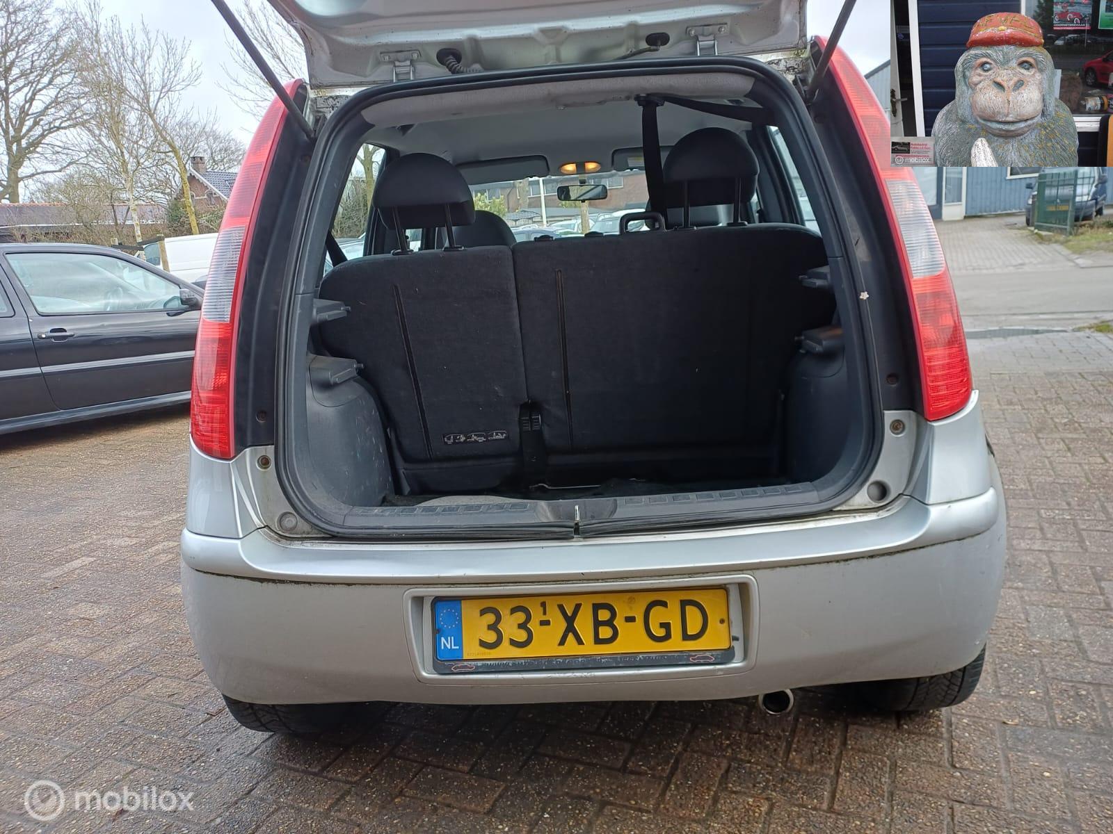 Foto van Mitsubishi Colt