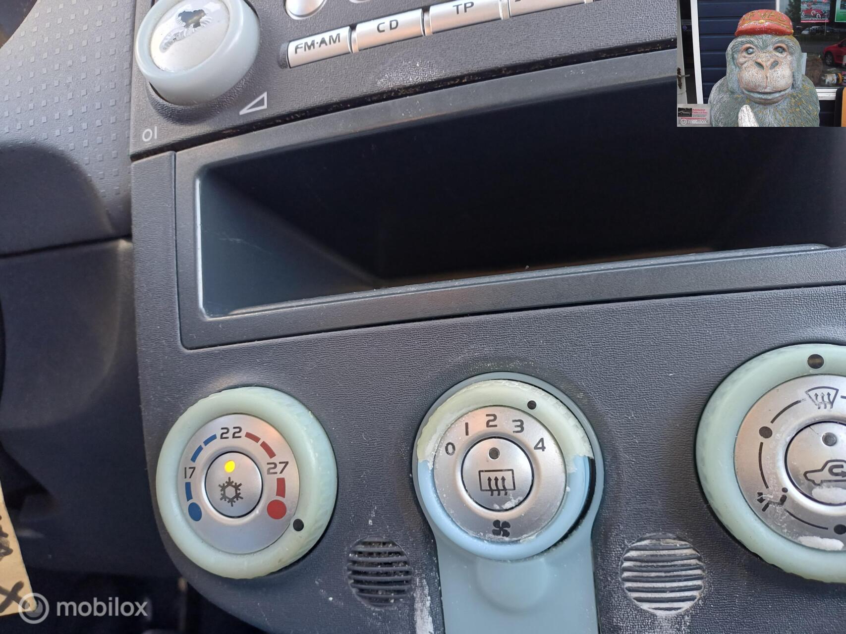 Foto van Mitsubishi Colt