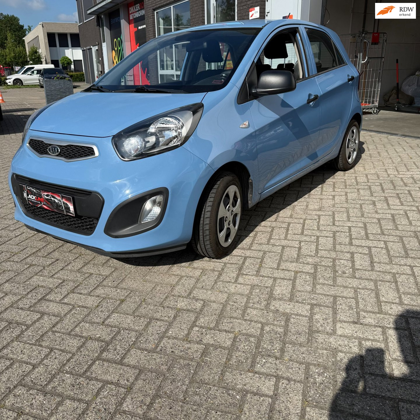Kia Picanto 1.0 Vision 2011 - voorkant