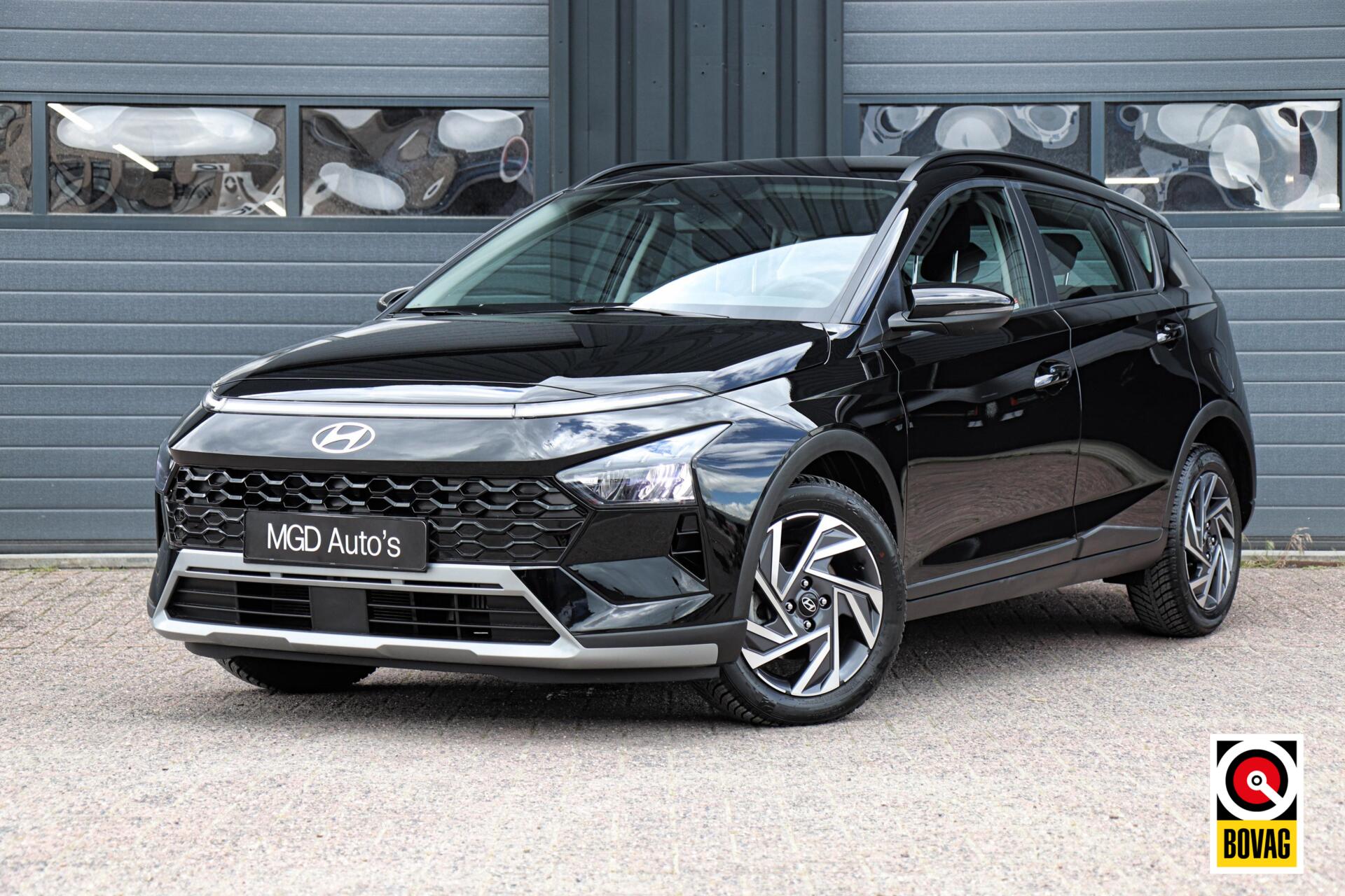 Hyundai Bayon 1.0 T-GDI Premium |KEYLESS|CAMERA|STOELVERW.|ACC|CARPLAY|DODE-HOEK 2025 - voorkant