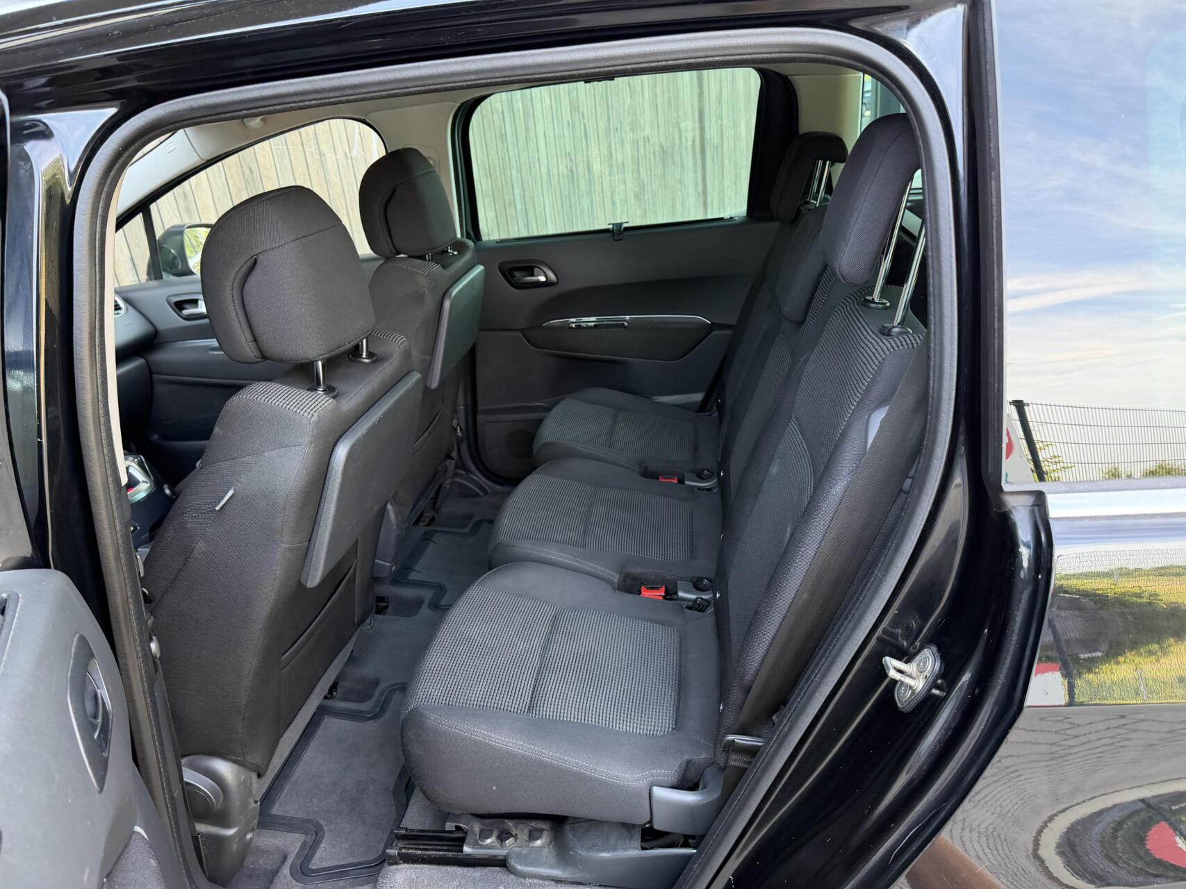 Foto van Peugeot 5008