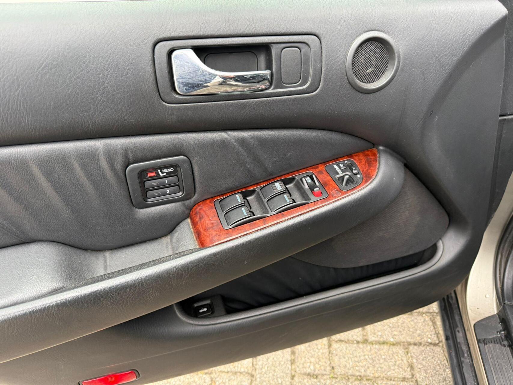 Foto van Honda Legend