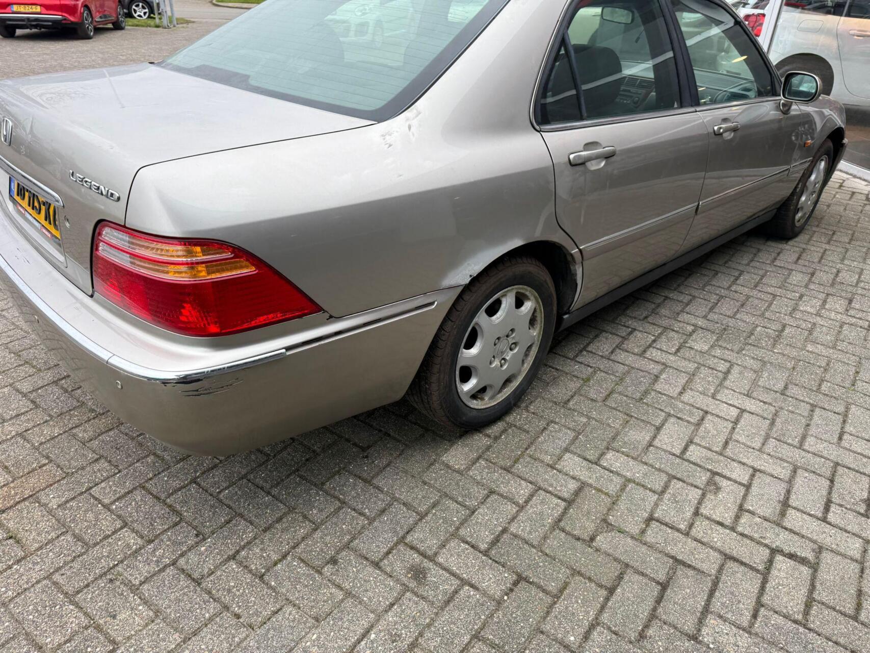 Foto van Honda Legend