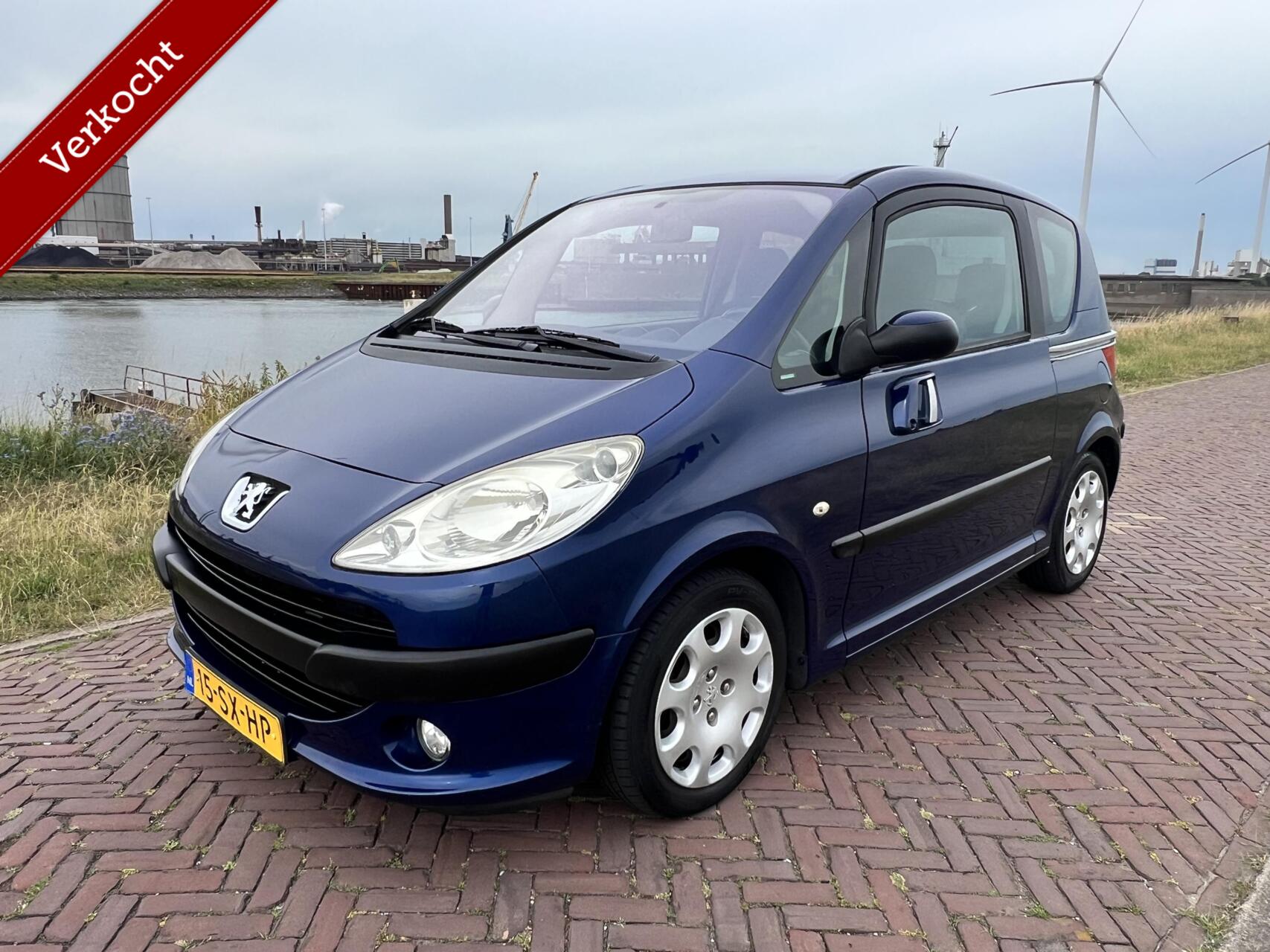 Peugeot 1007 1.4 Sesam Gentry AIRCO|NW APK 2006 - voorkant
