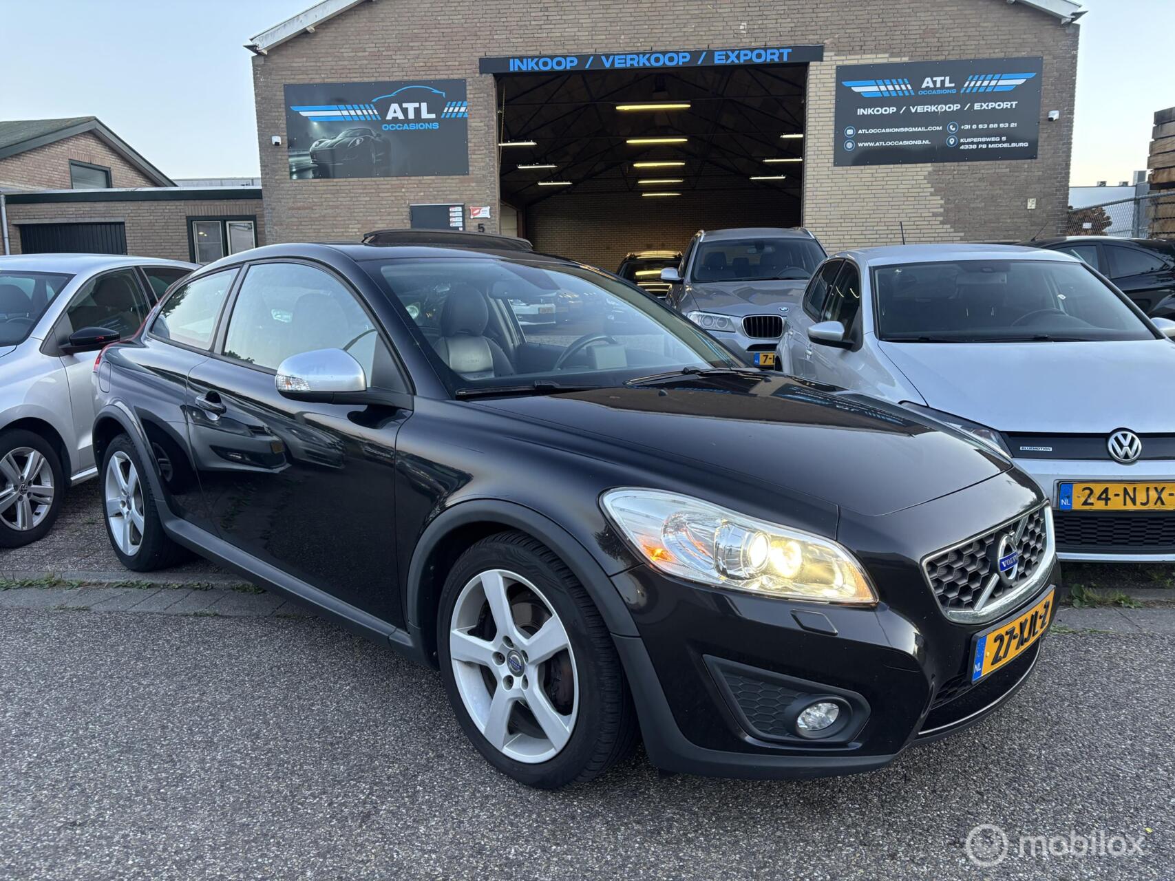 Volvo C30 1.6 D2 R-edition dakje trekhaak pdc nette auto 2012 - voorkant