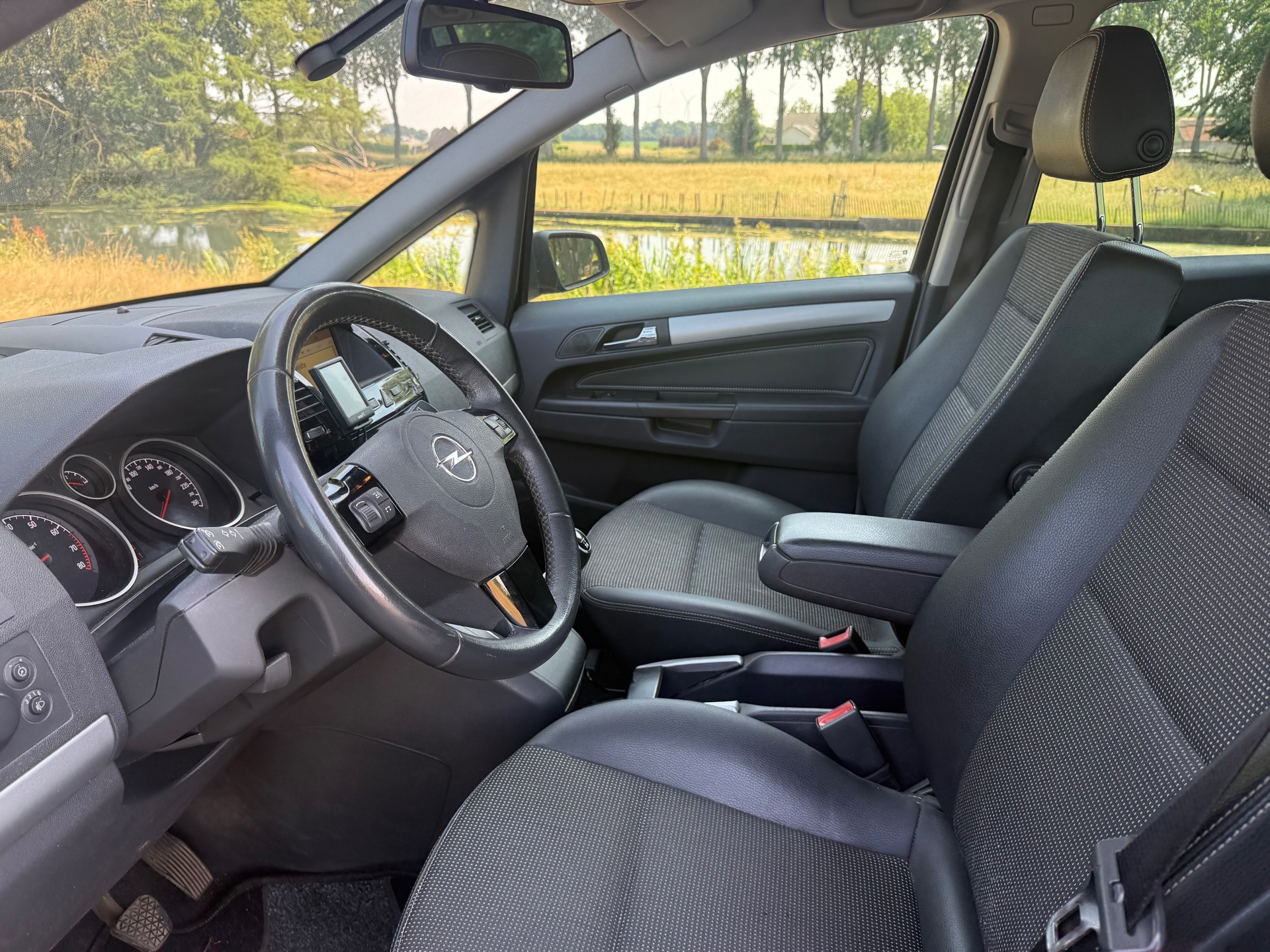 Foto van Opel Zafira