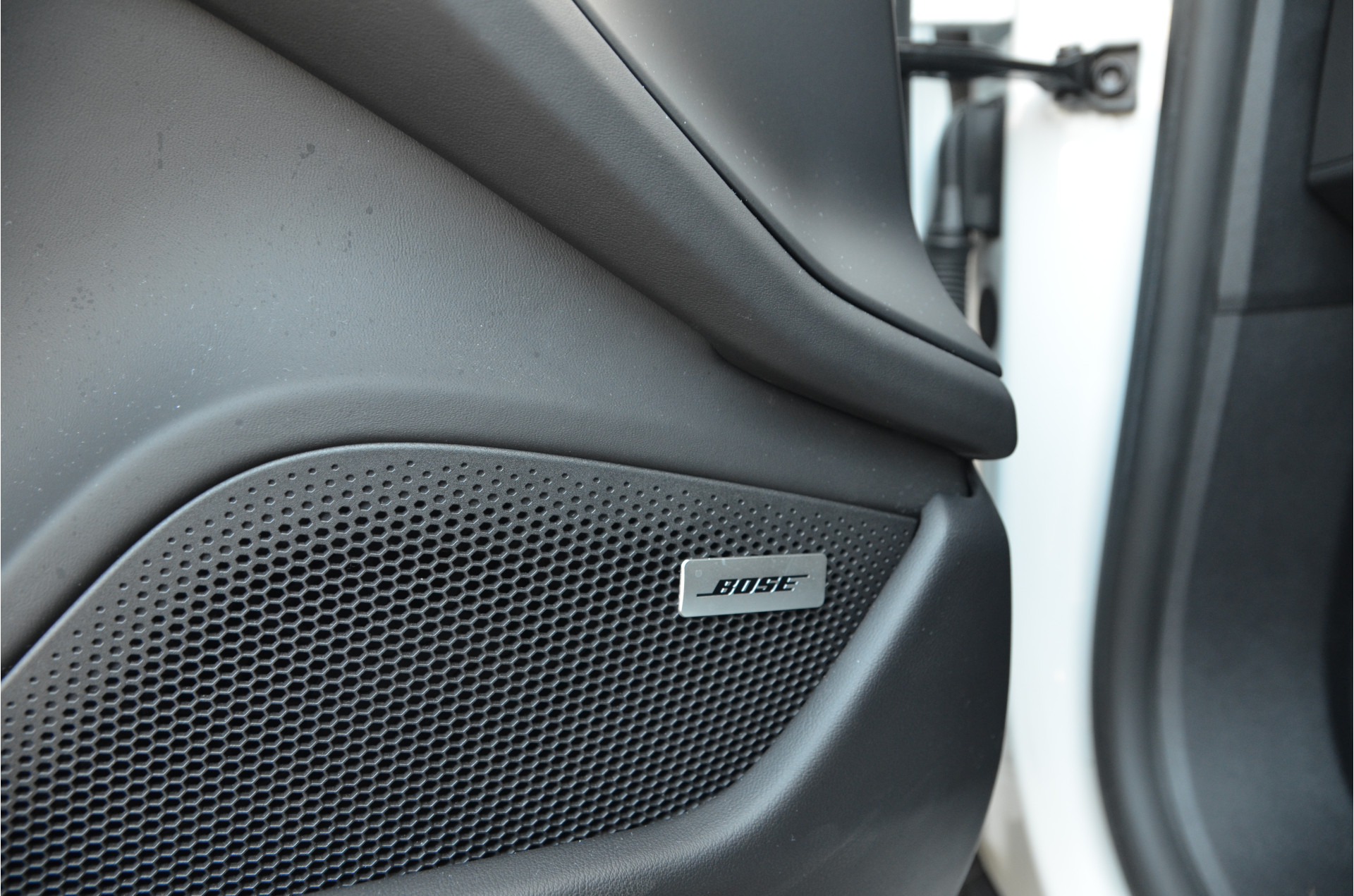 Foto van Porsche Taycan 4s