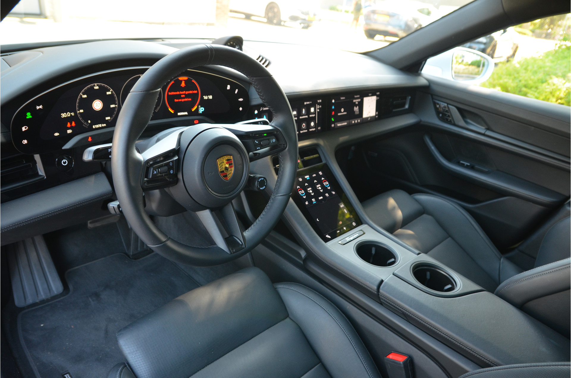 Foto van Porsche Taycan 4s