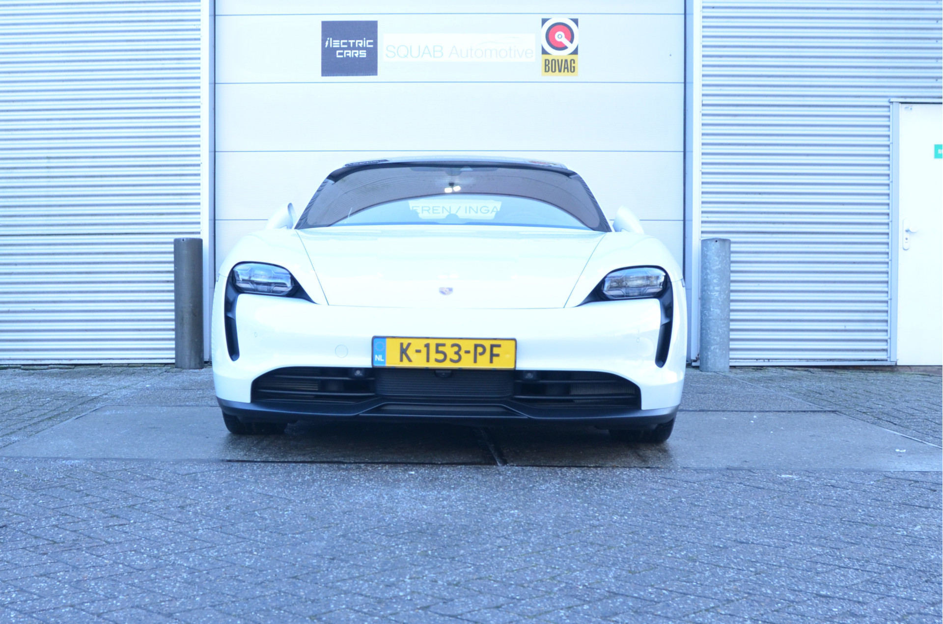 Foto van Porsche Taycan 4s