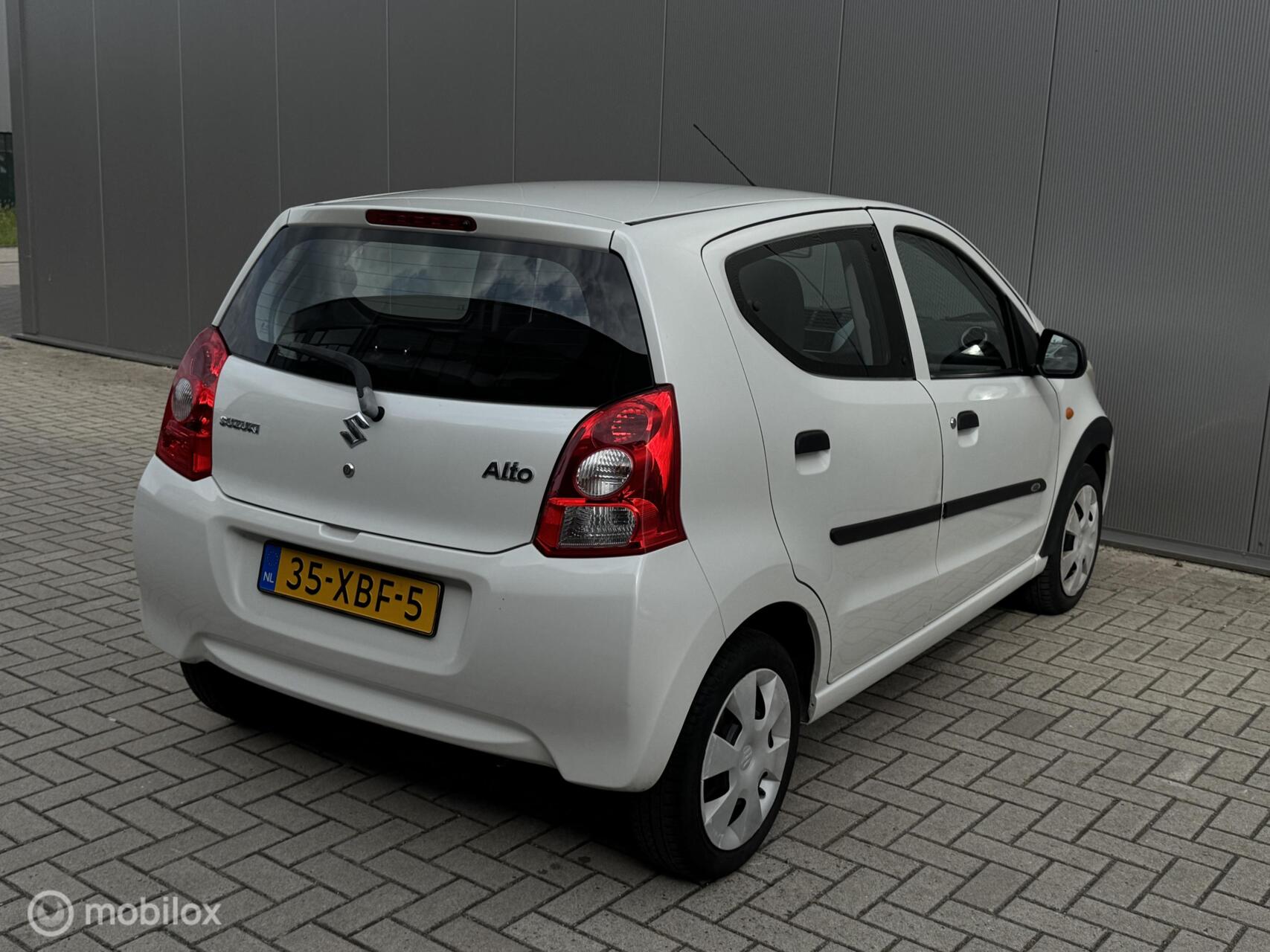 Foto van Suzuki Alto