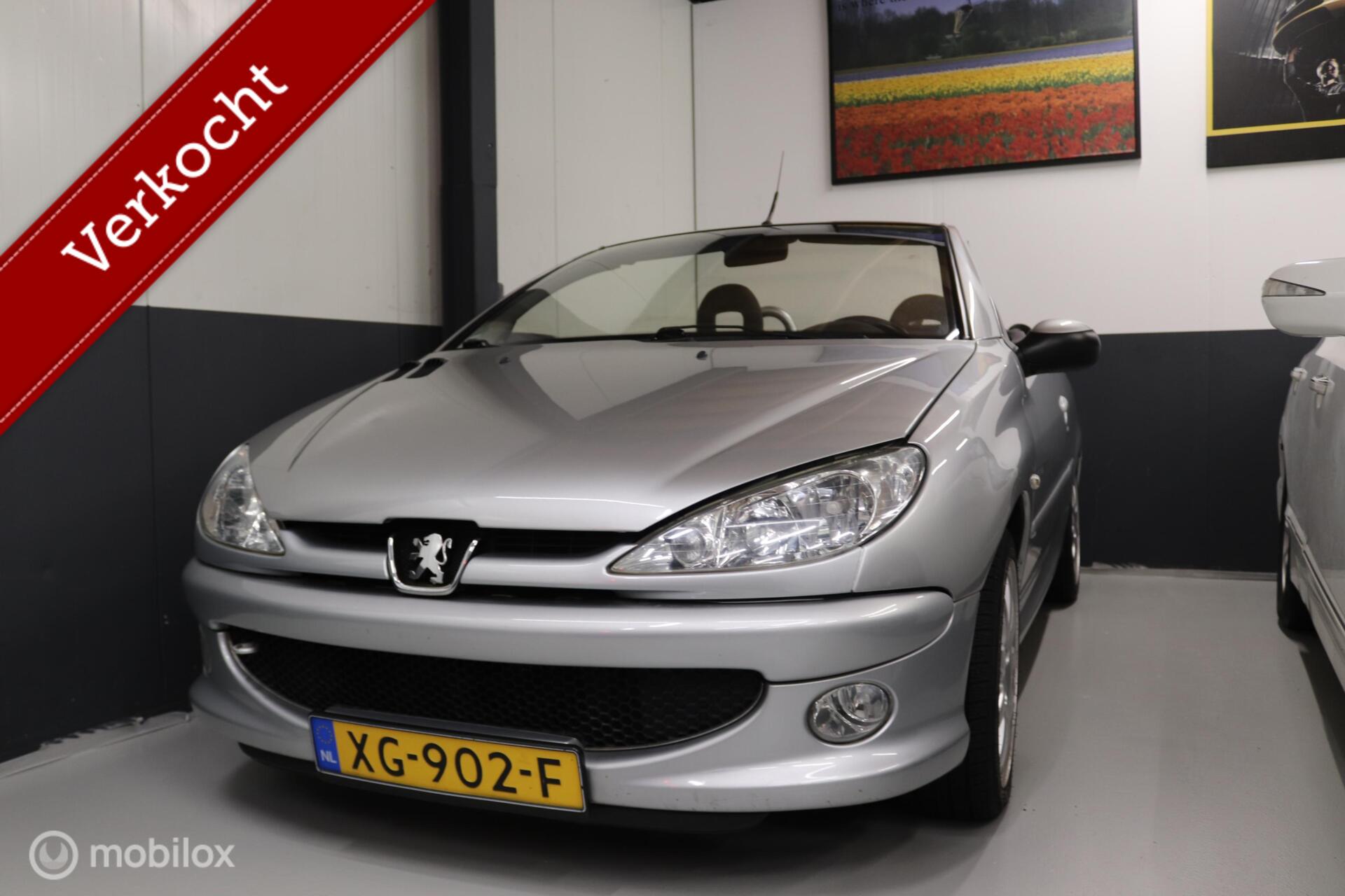 Peugeot 206 CC 1.6-16V / cabrio met nieuw Apk 2005 - voorkant