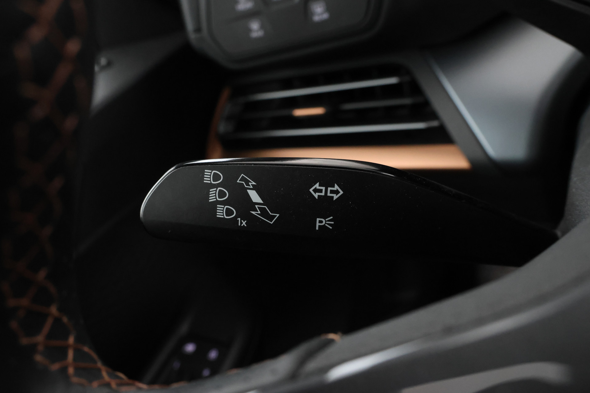 Foto van Cupra Born 150 KW 58/62 KWH