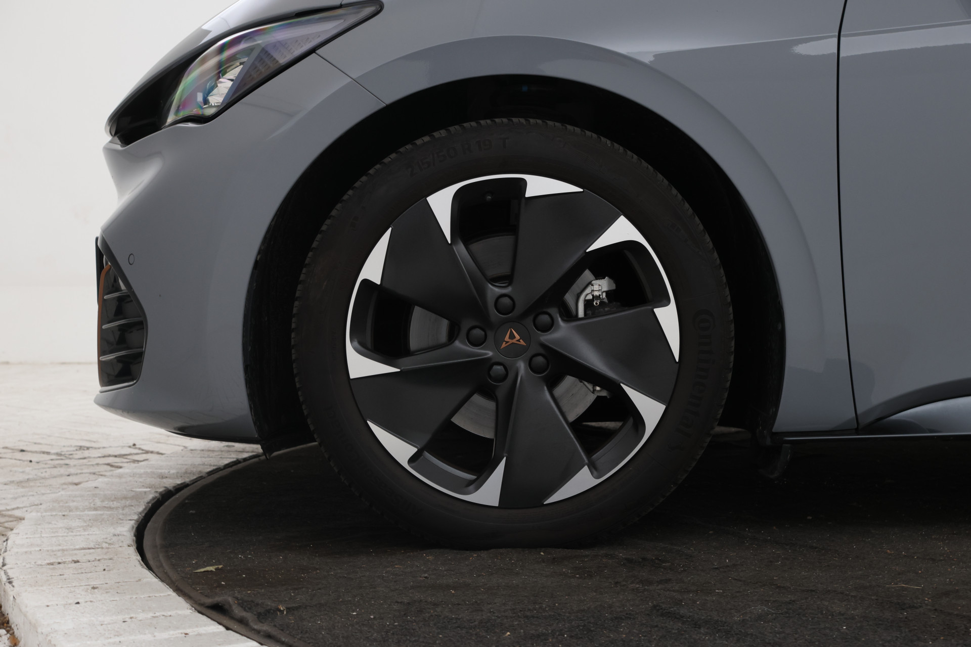 Foto van Cupra Born 150 KW 58/62 KWH