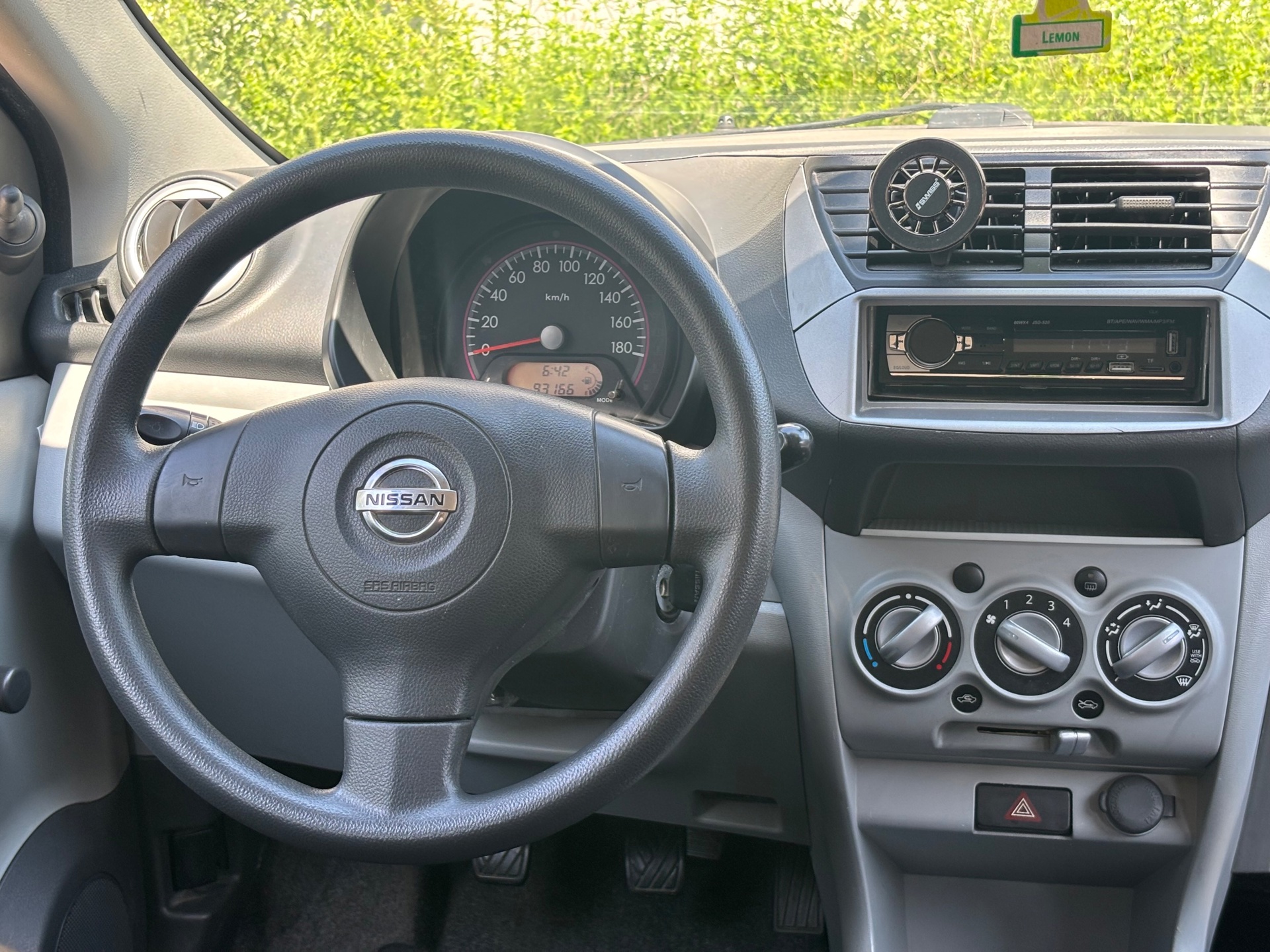 Foto van Nissan Nissan Pixo