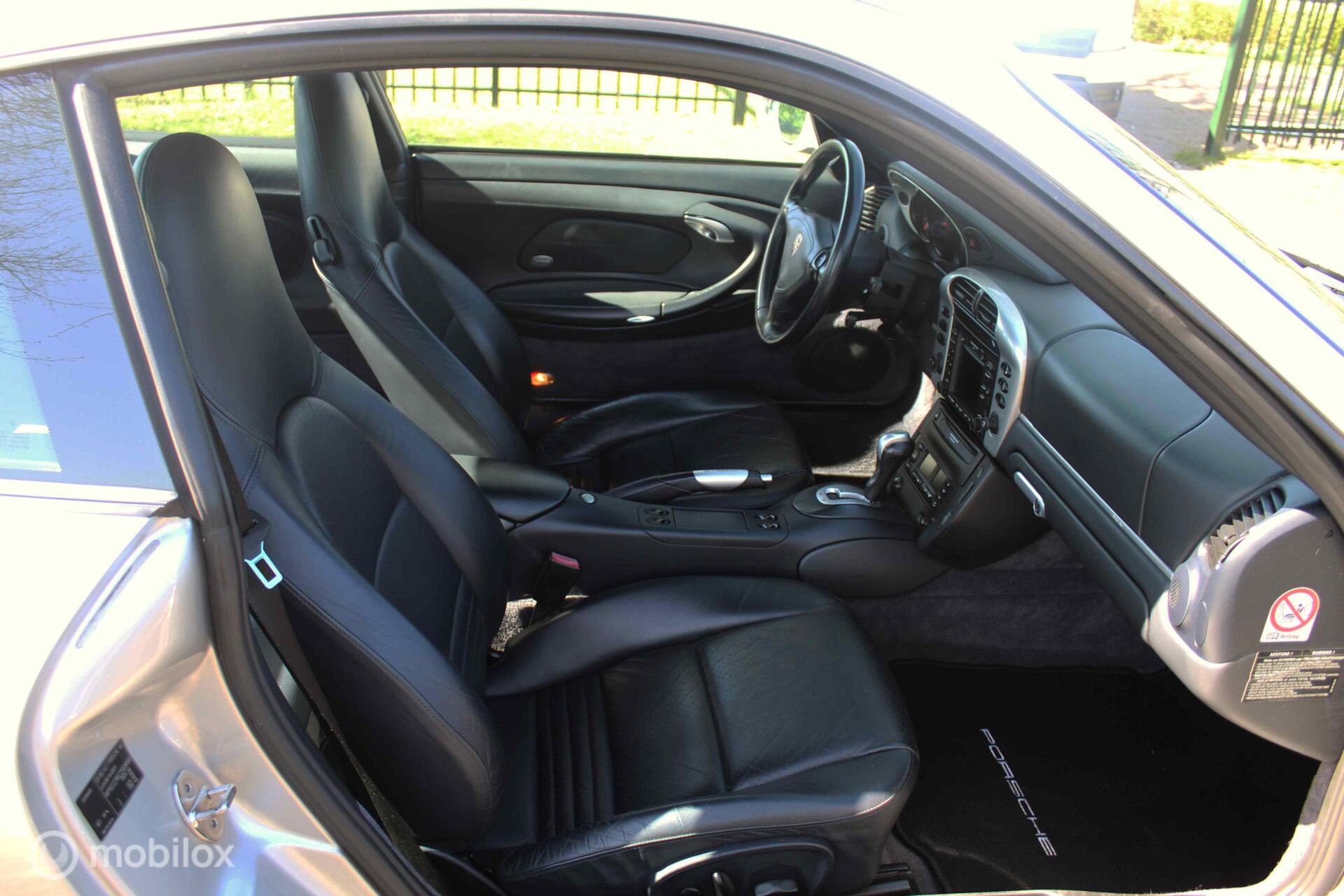 Foto van Porsche 911 Carrera 4s