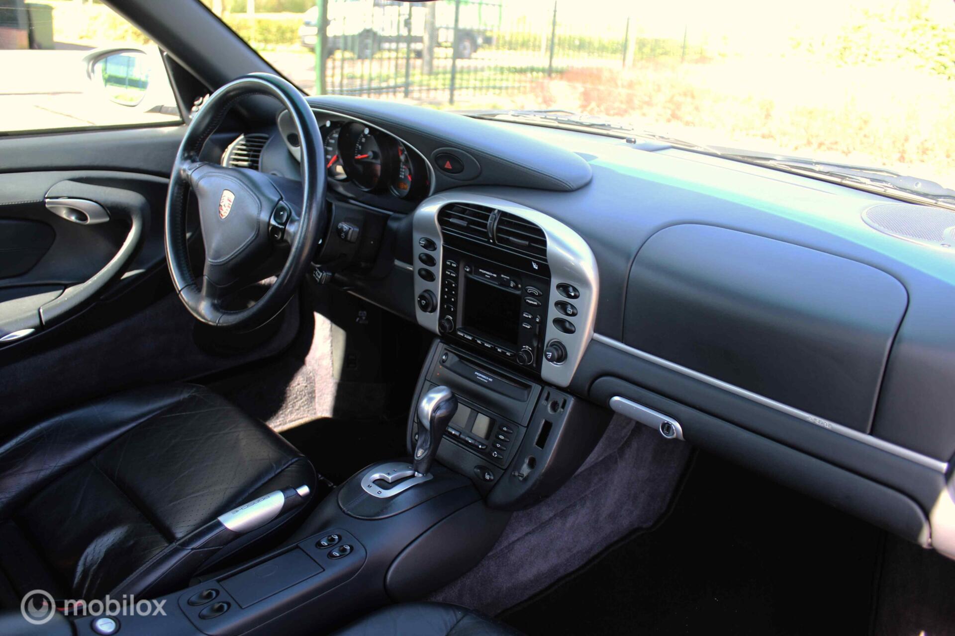 Foto van Porsche 911 Carrera 4s